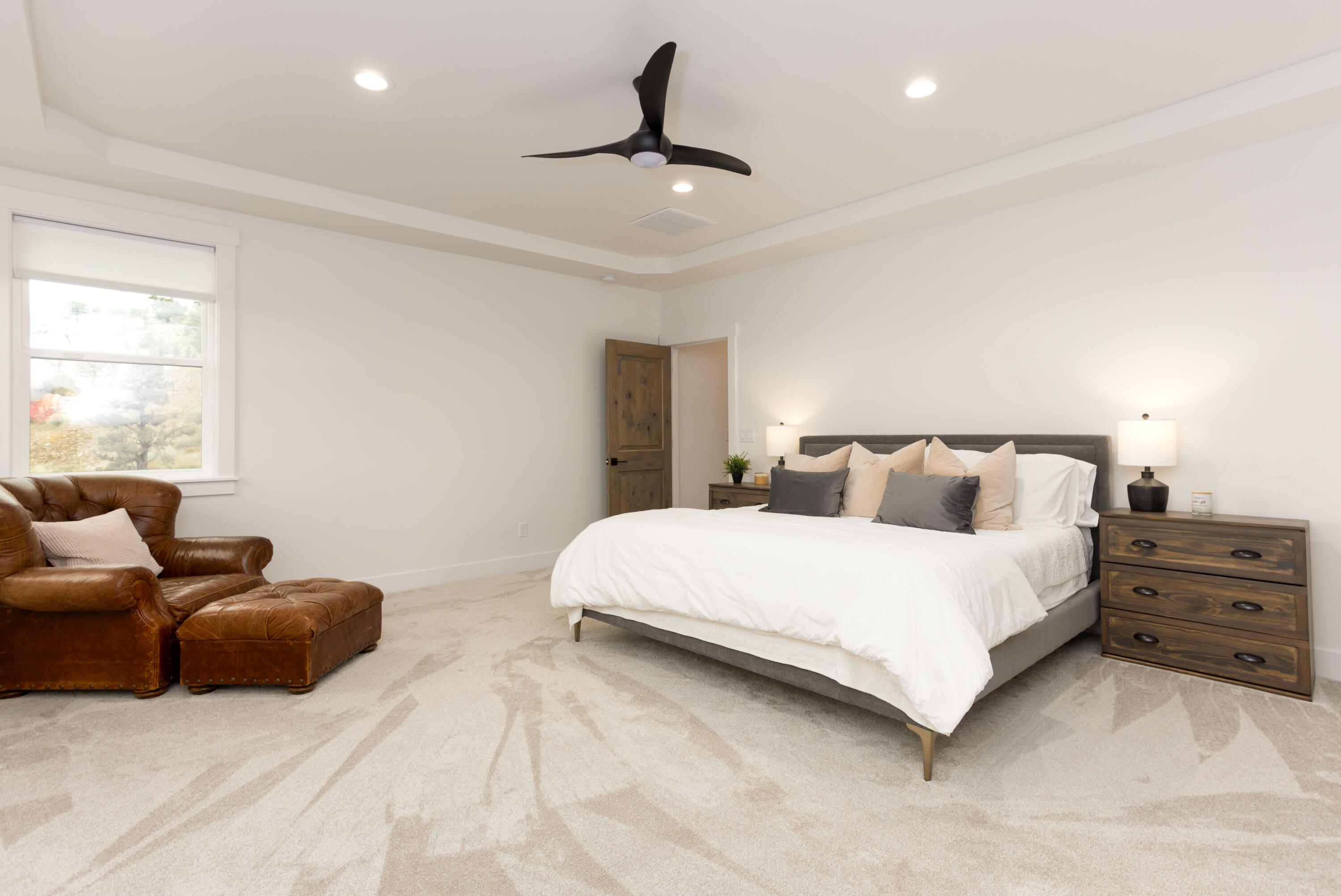 13646 SW Meadowlark Lane
