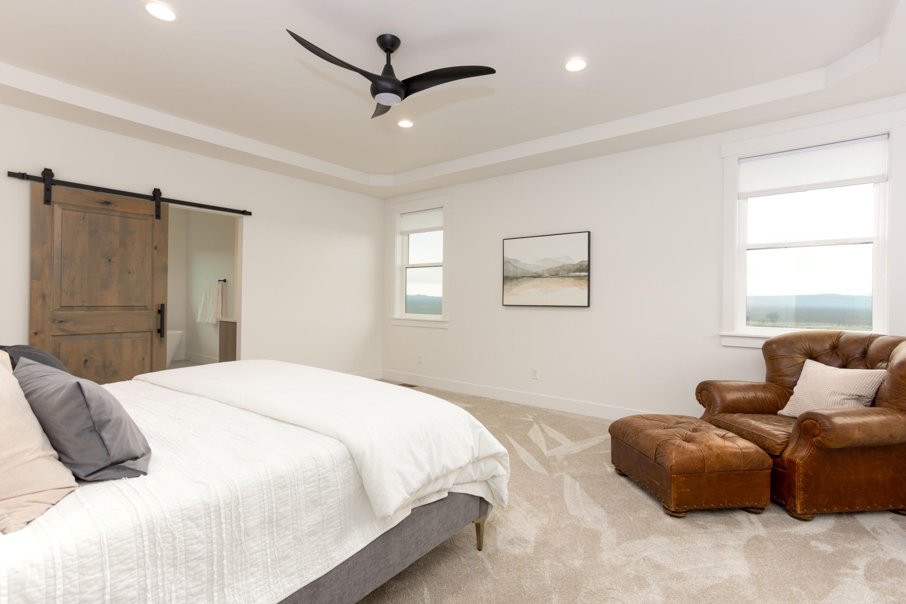 13646 SW Meadowlark Lane