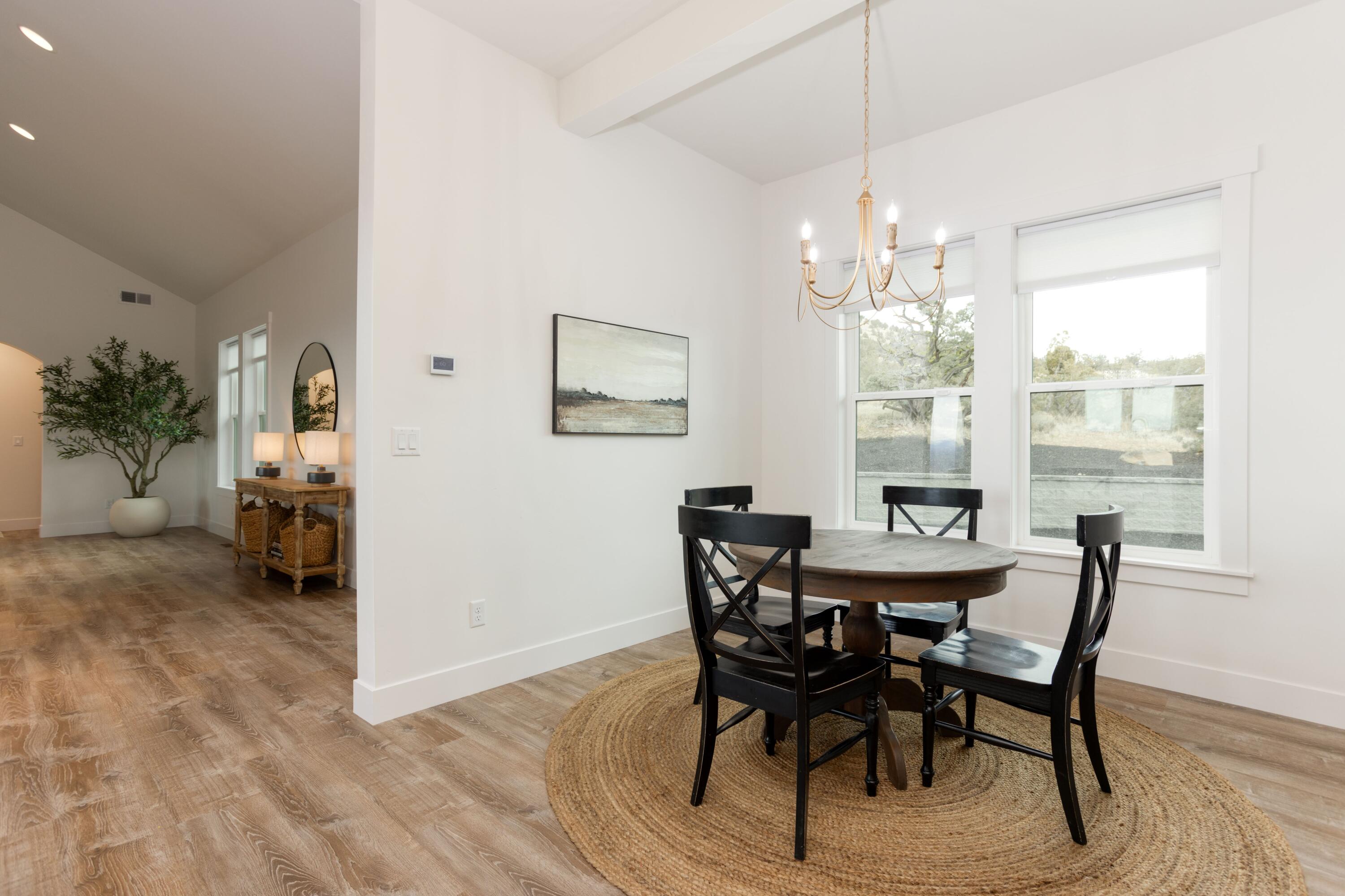 13646 SW Meadowlark Lane