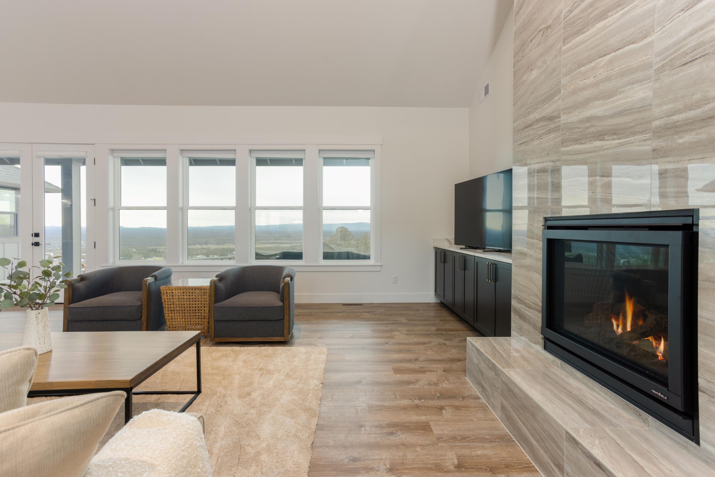 13646 SW Meadowlark Lane