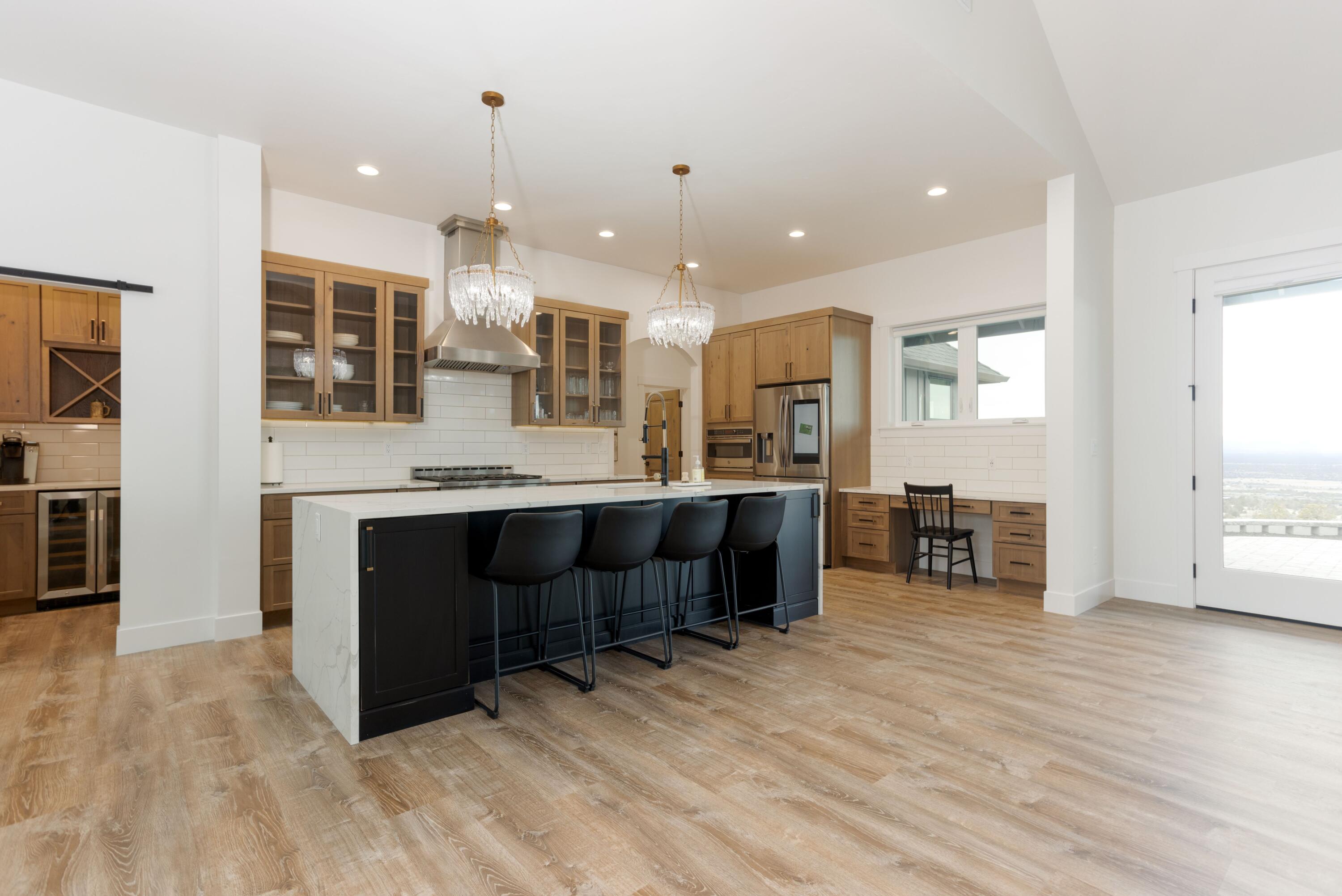 13646 SW Meadowlark Lane