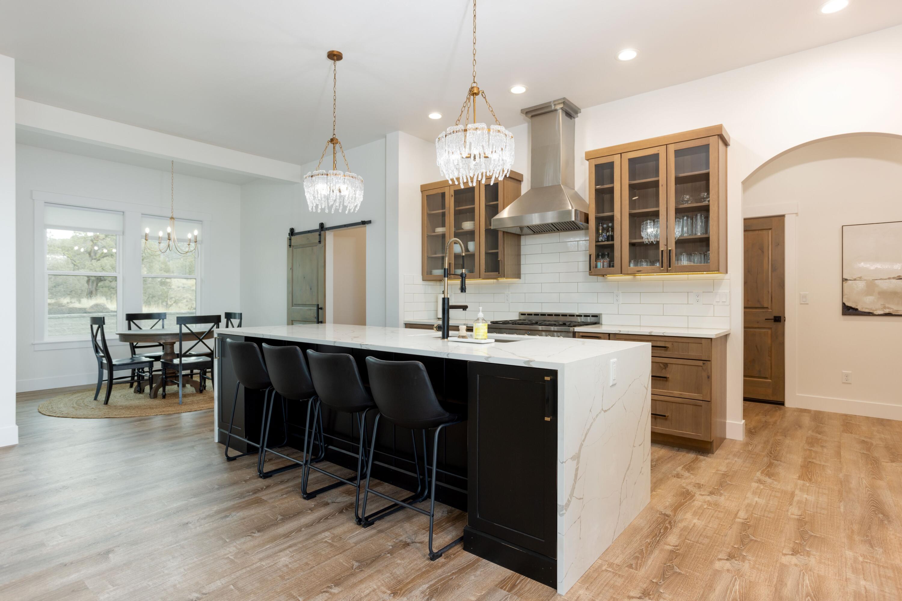13646 SW Meadowlark Lane