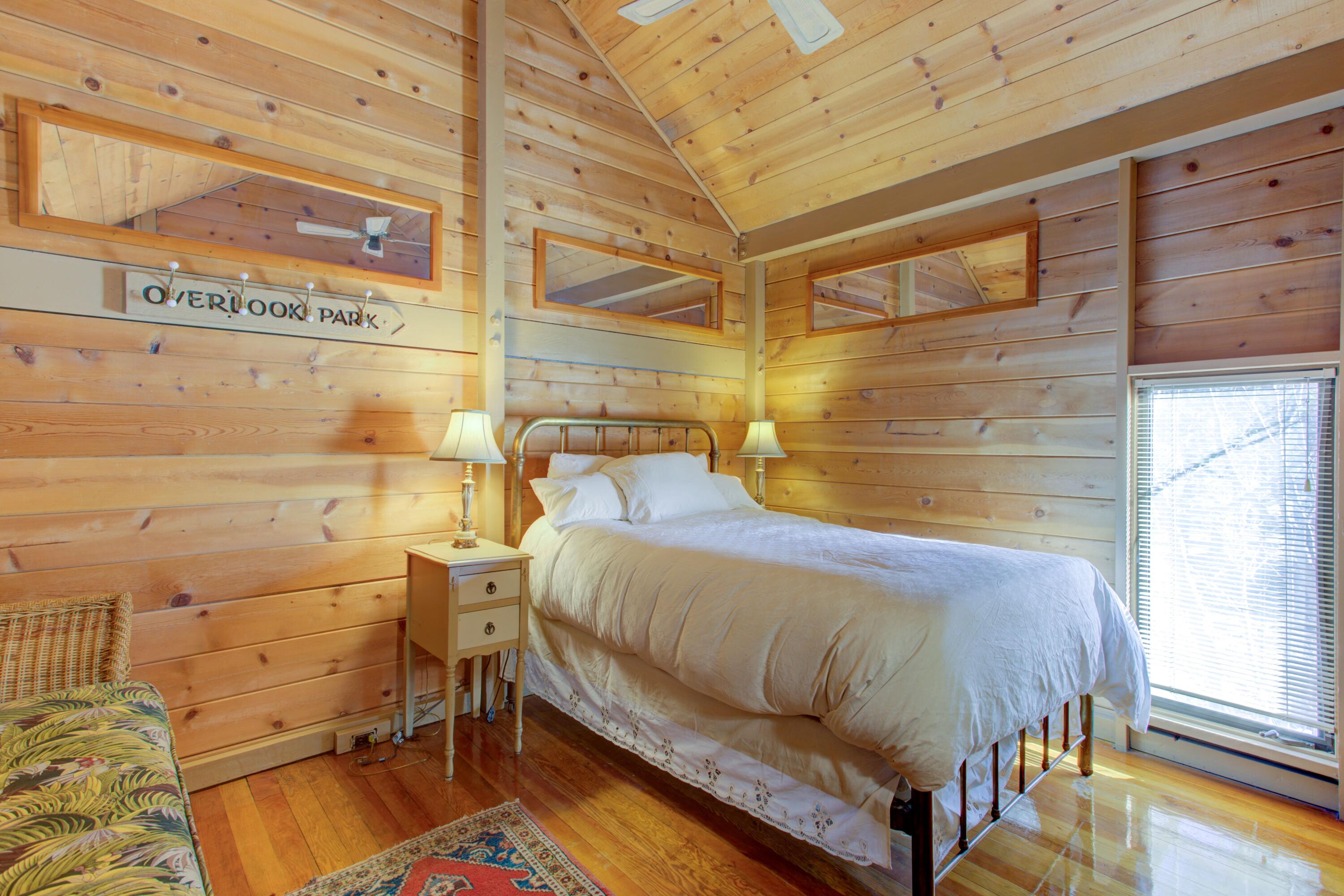 17622 Cluster Cabin Lane Unit: 5