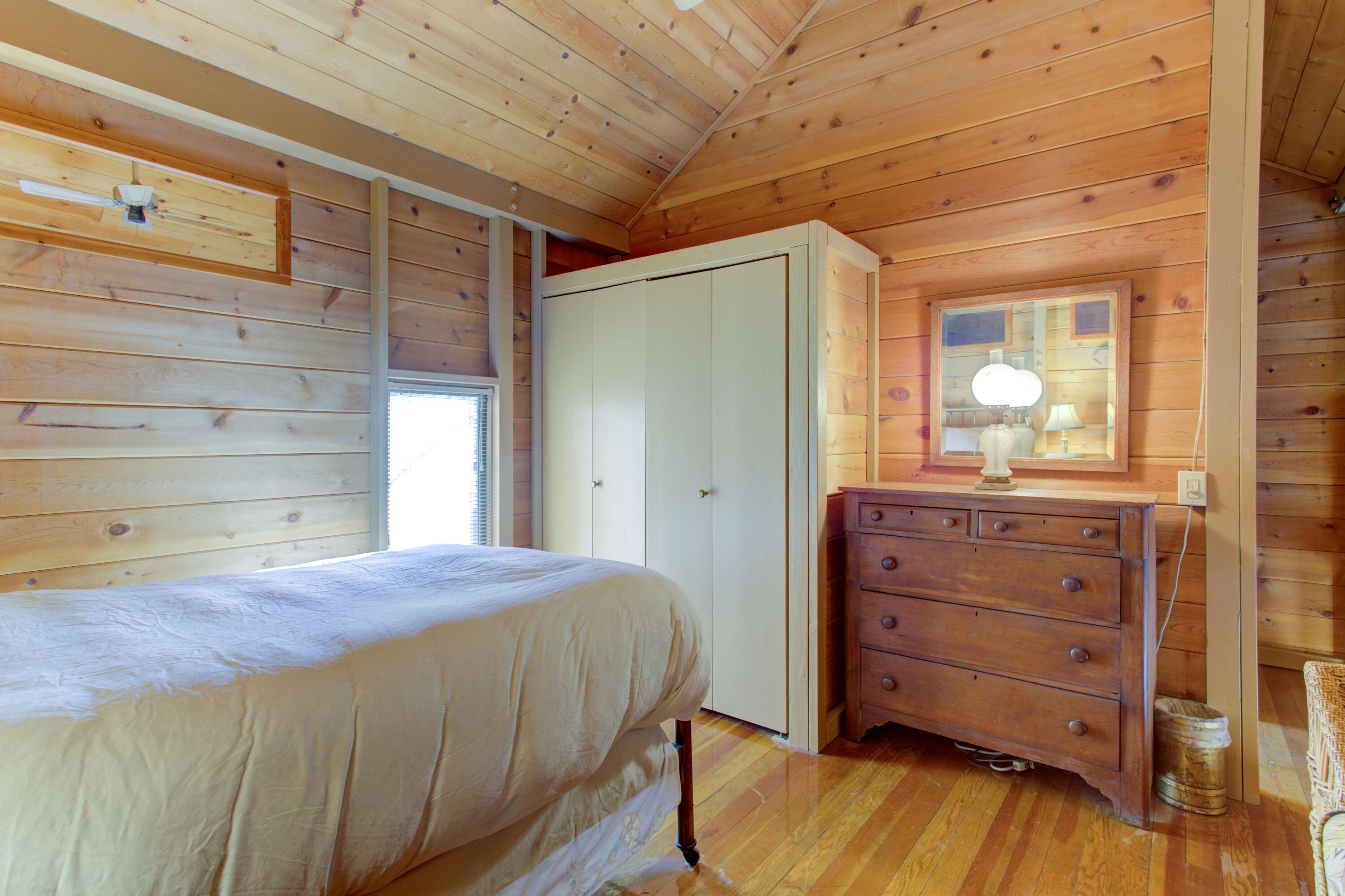 17622 Cluster Cabin Lane Unit: 5