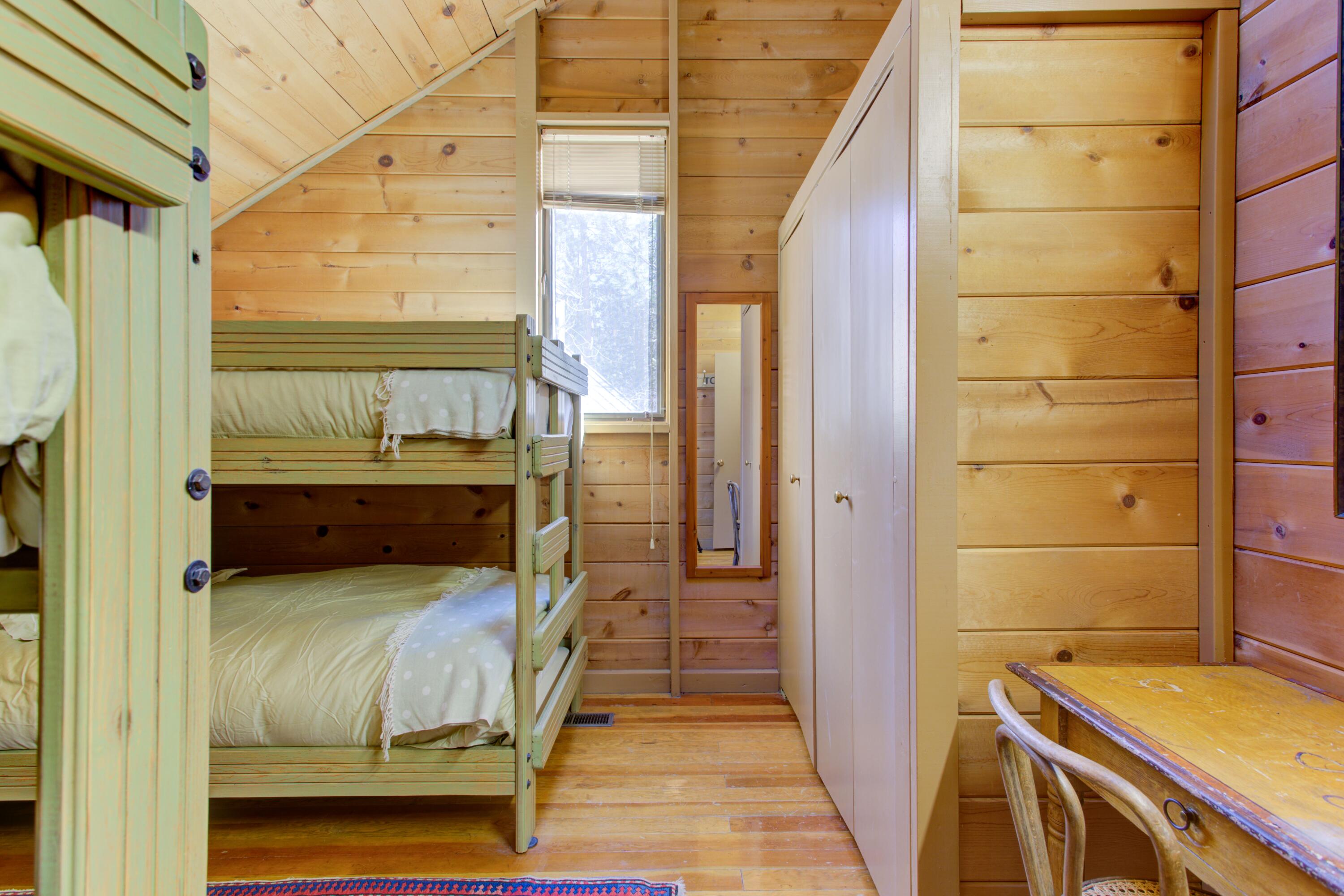 17622 Cluster Cabin Lane Unit: 5