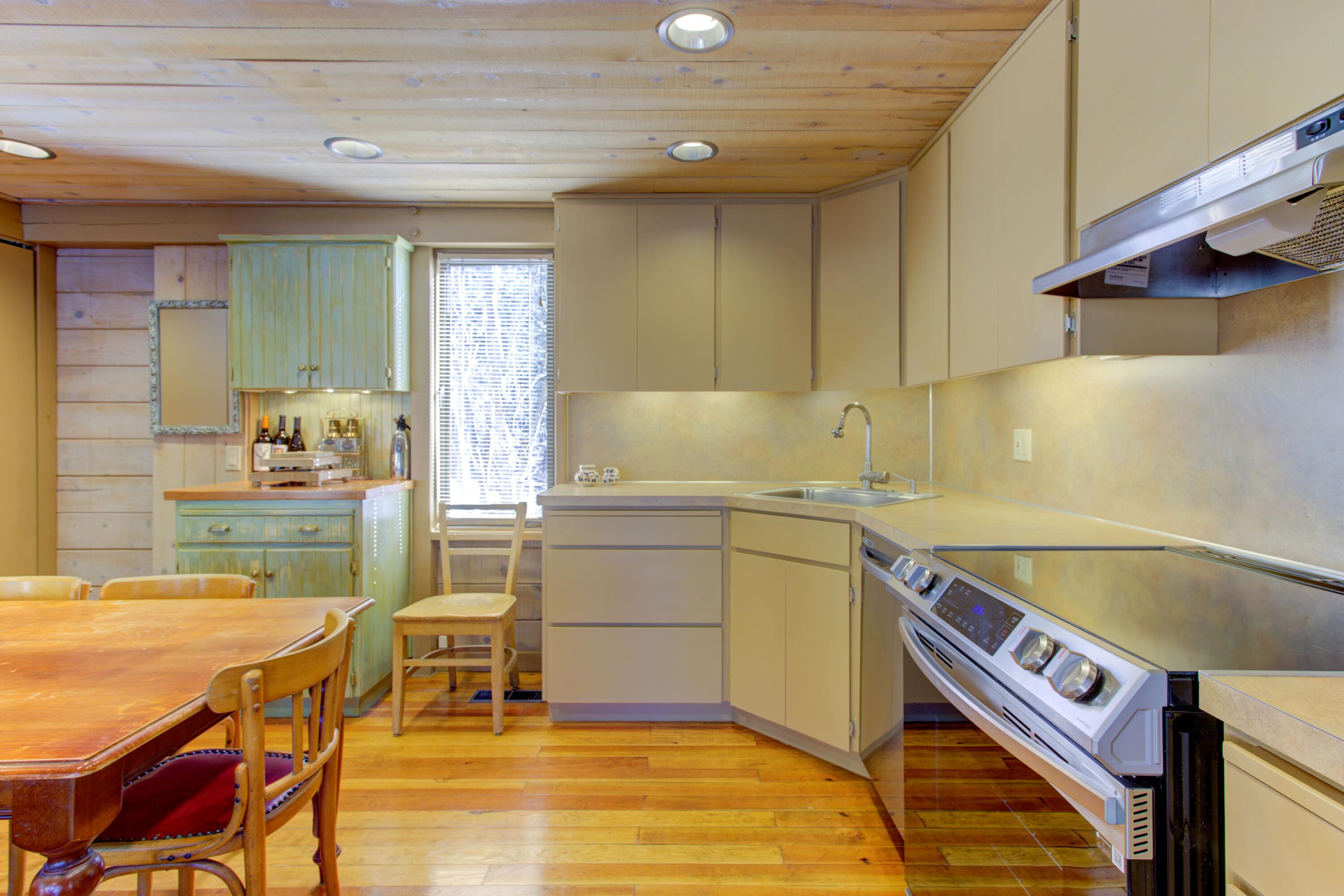 17622 Cluster Cabin Lane Unit: 5