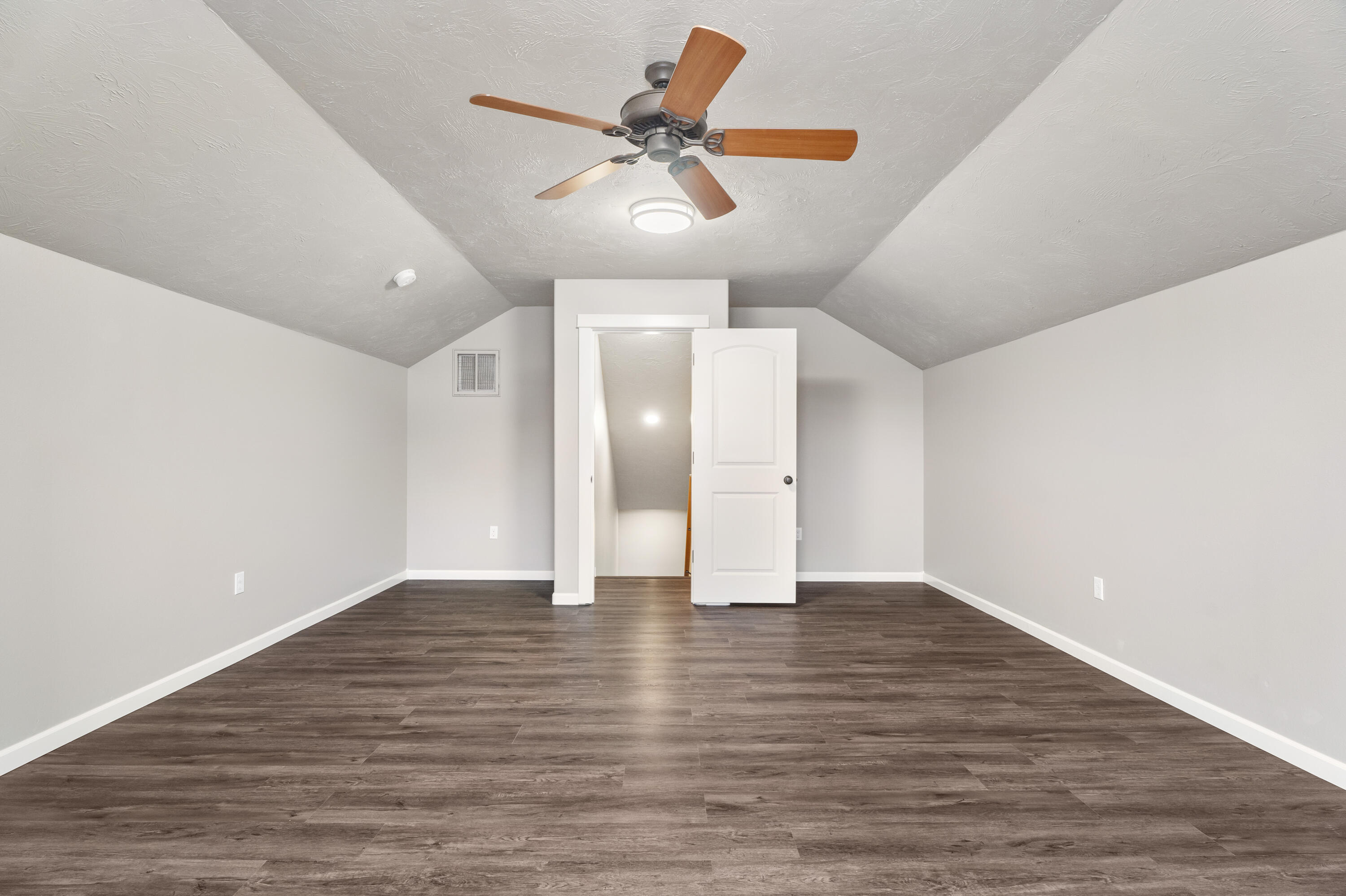 3167 NE Yellow Ribbon Drive