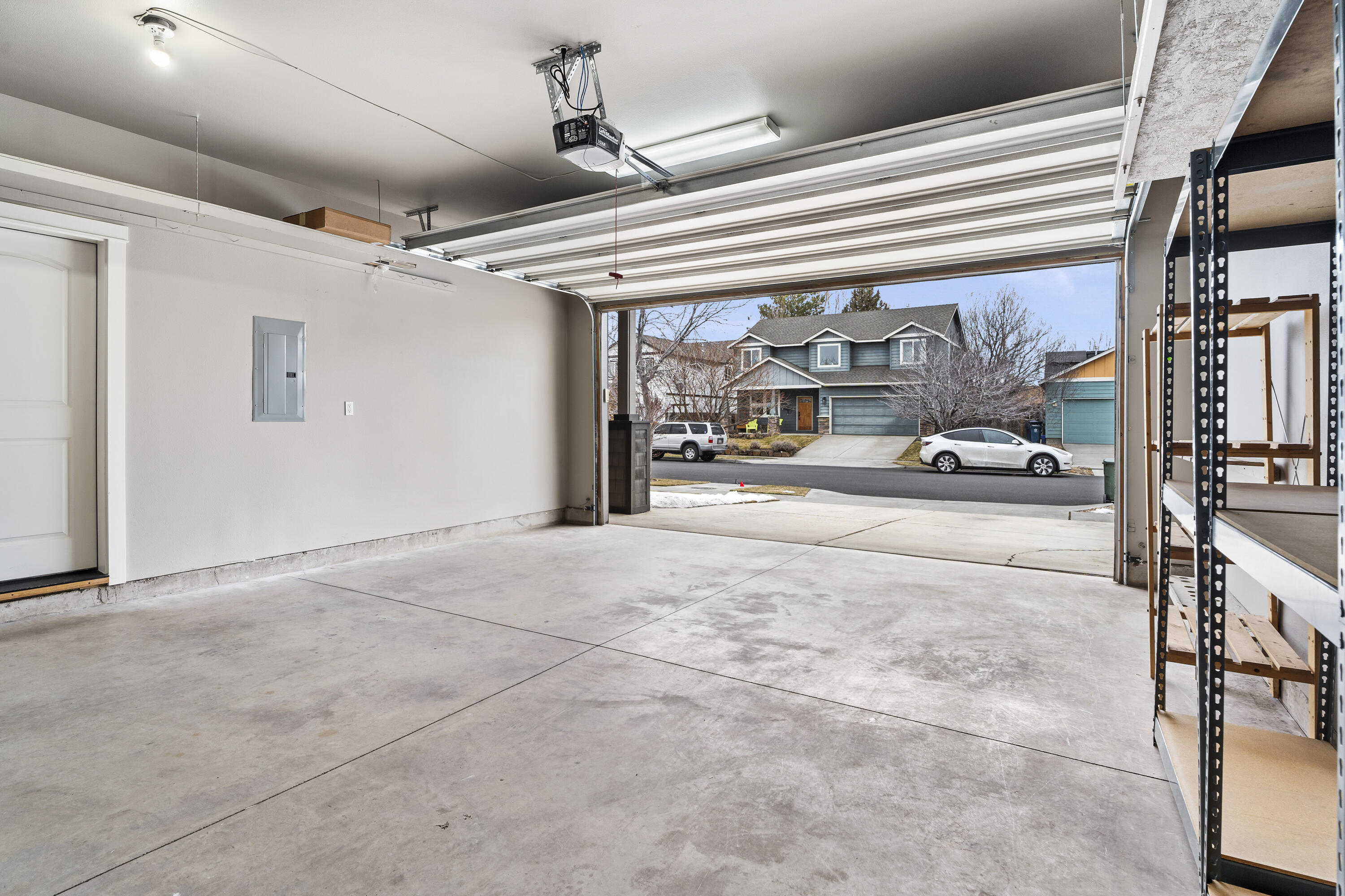 3167 NE Yellow Ribbon Drive