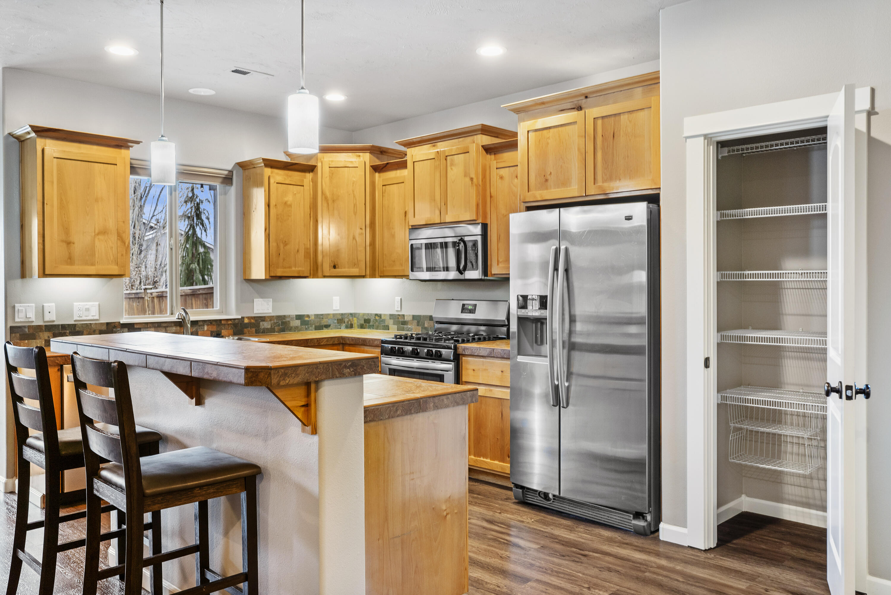 3167 NE Yellow Ribbon Drive