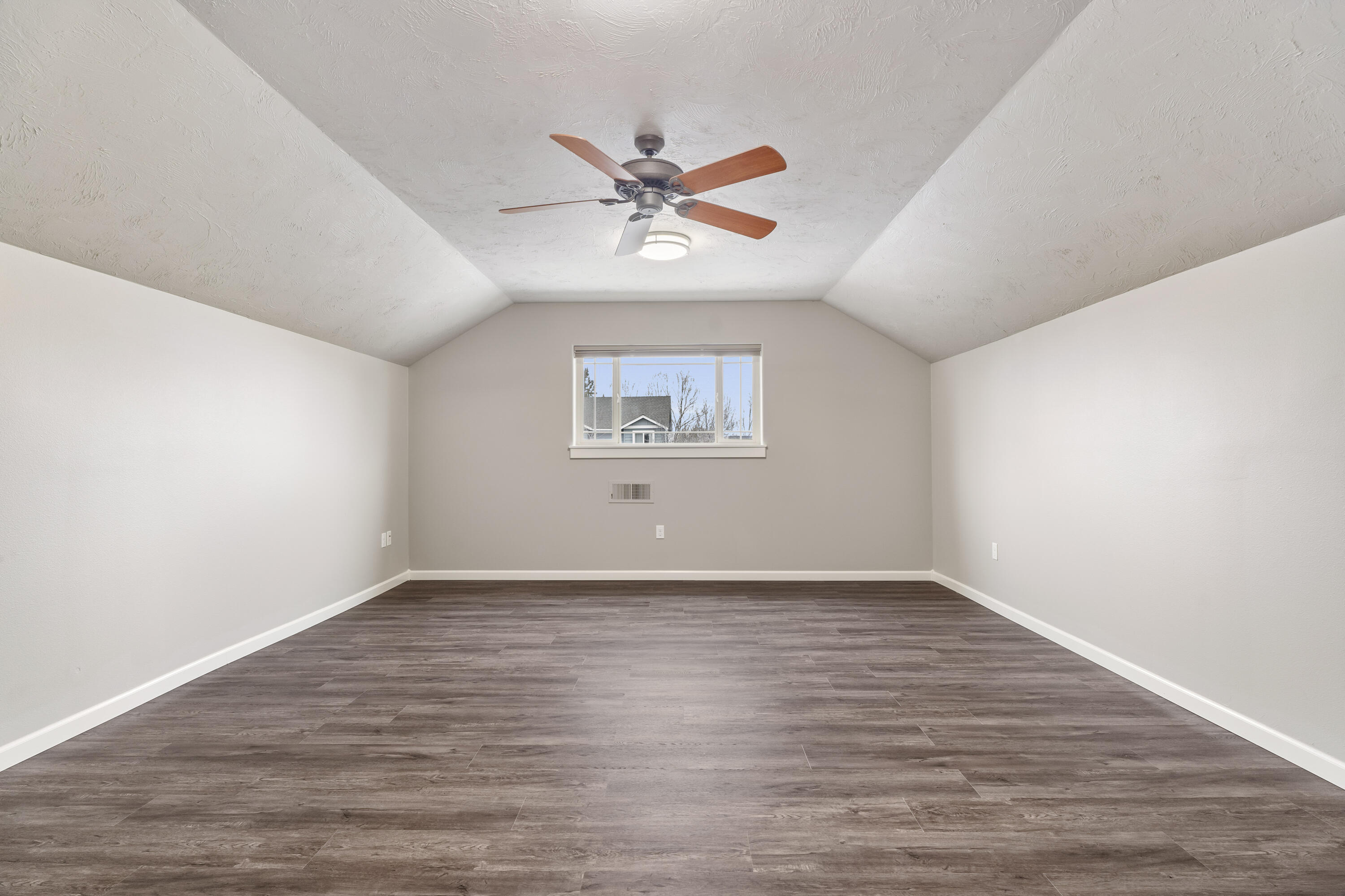 3167 NE Yellow Ribbon Drive