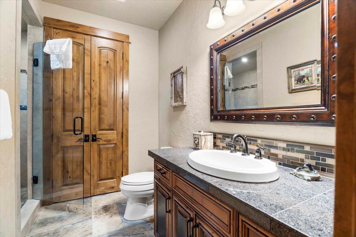 56184 Sable Rock Loop