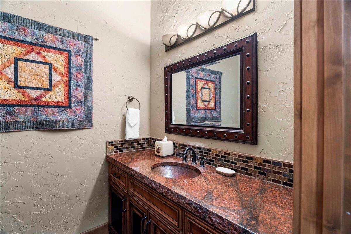 56184 Sable Rock Loop