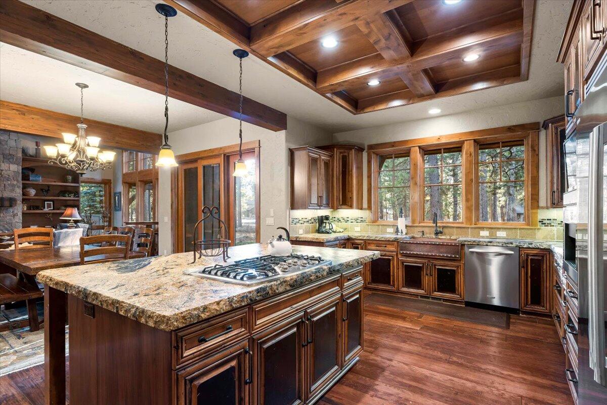 56184 Sable Rock Loop