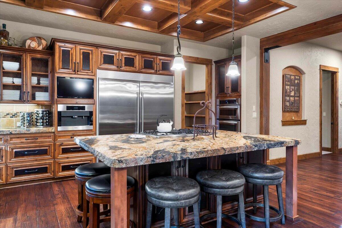 56184 Sable Rock Loop