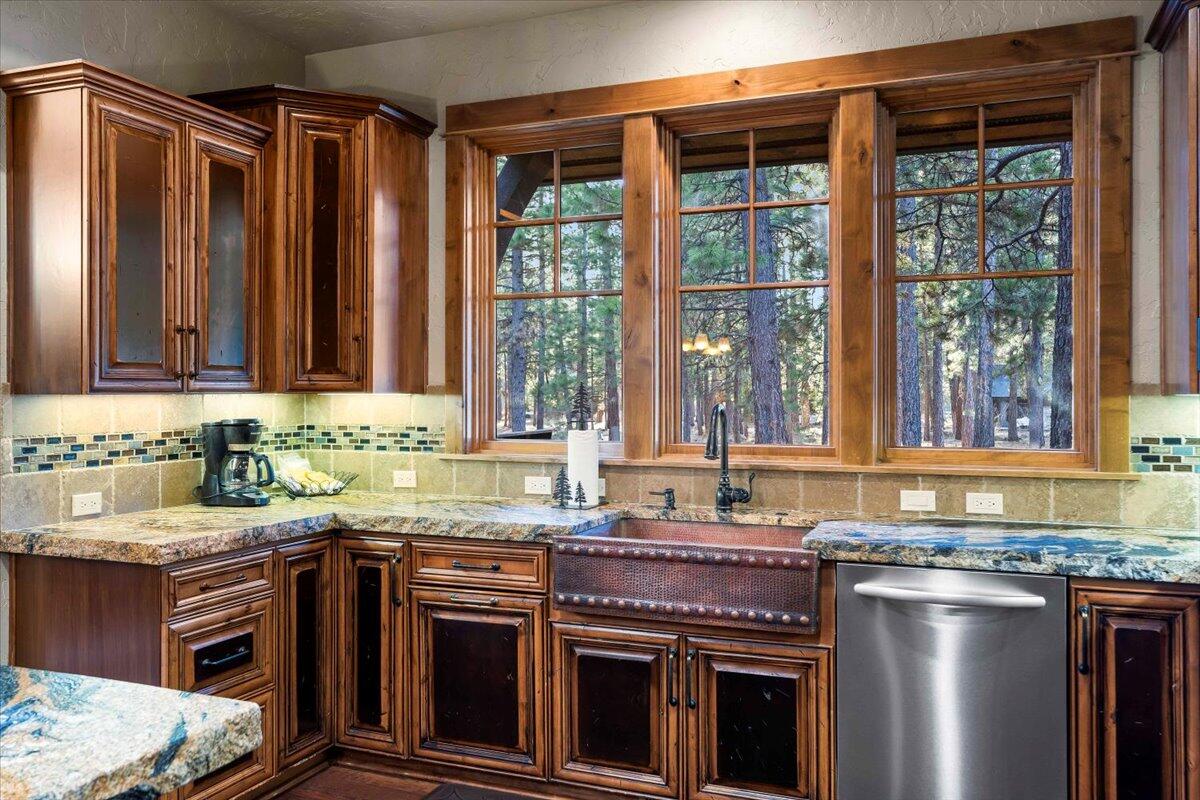 56184 Sable Rock Loop