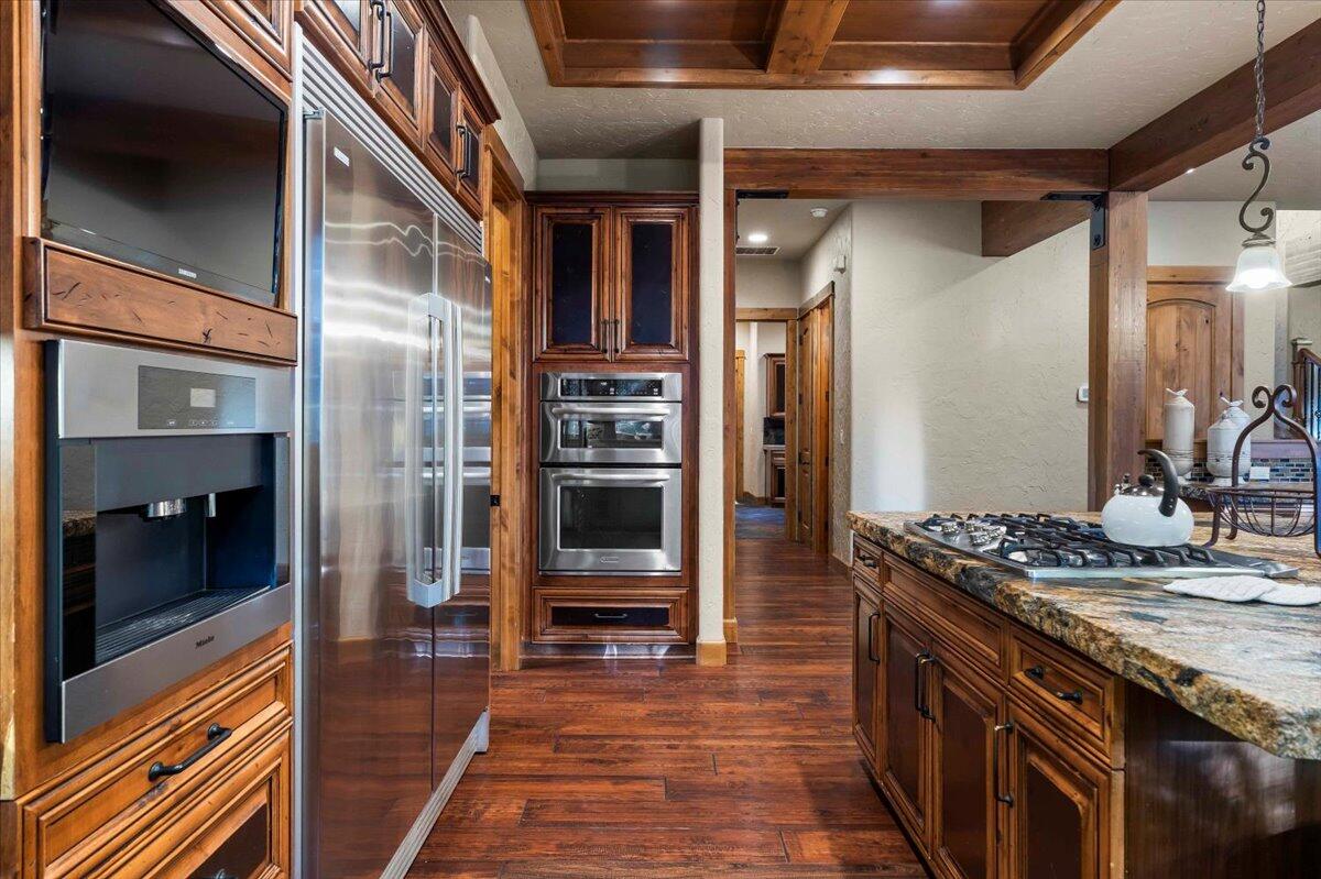 56184 Sable Rock Loop