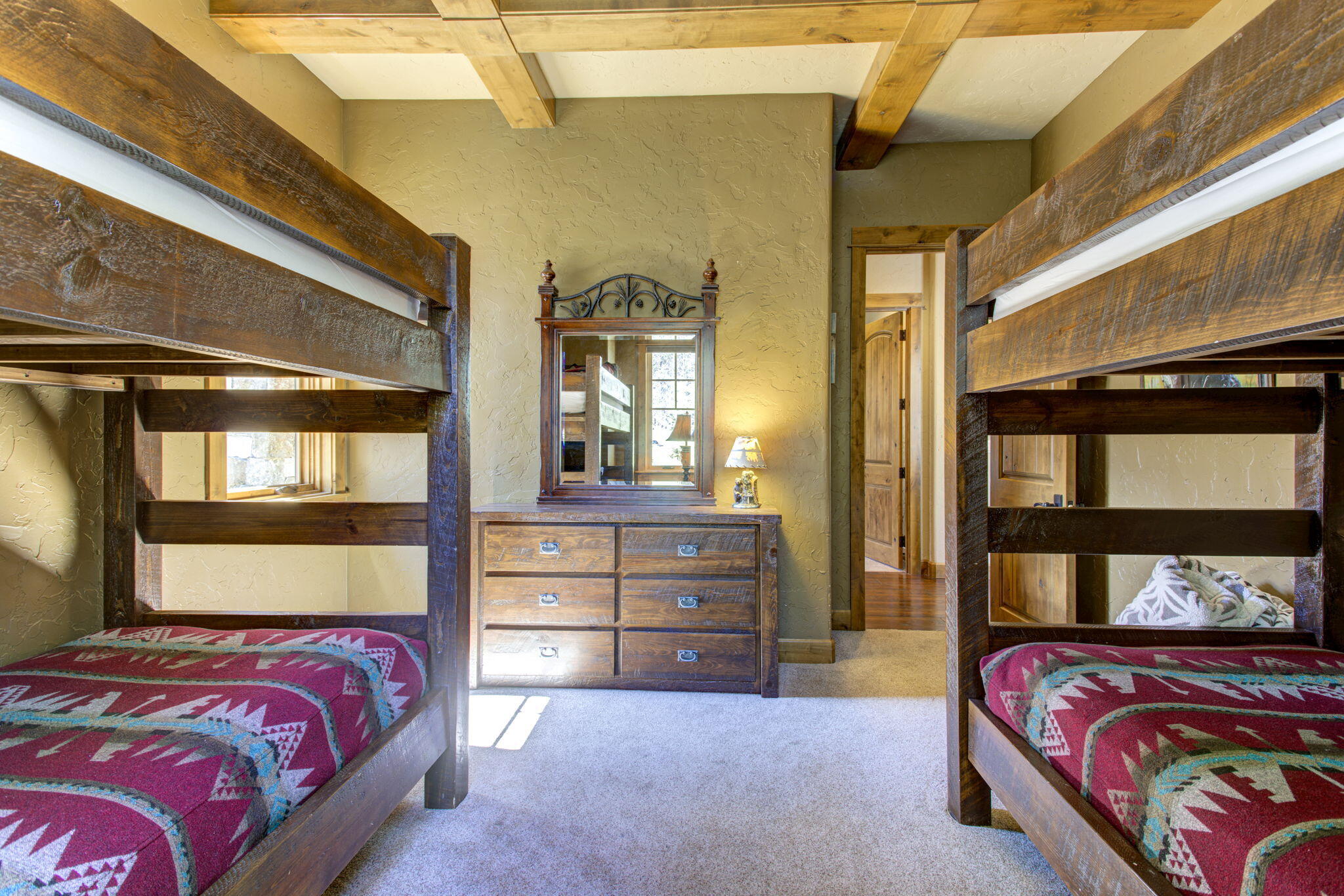 56184 Sable Rock Loop