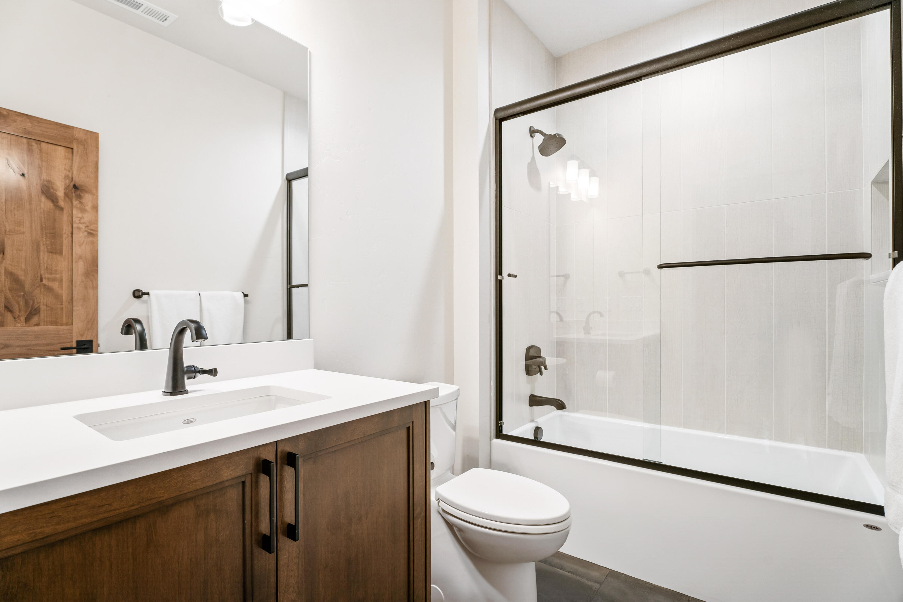 18172 Forestbrook Loop Unit: 6