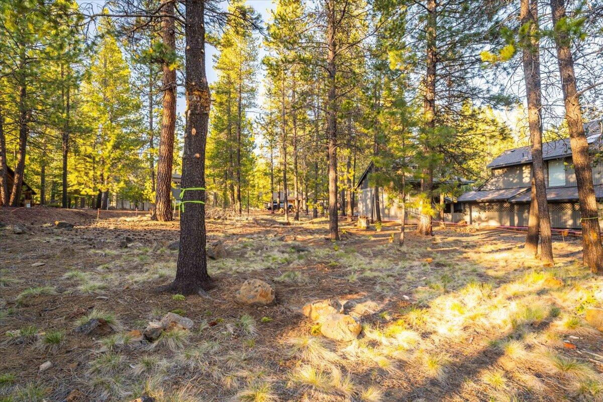 57317 Red Fir Lane Unit: 21