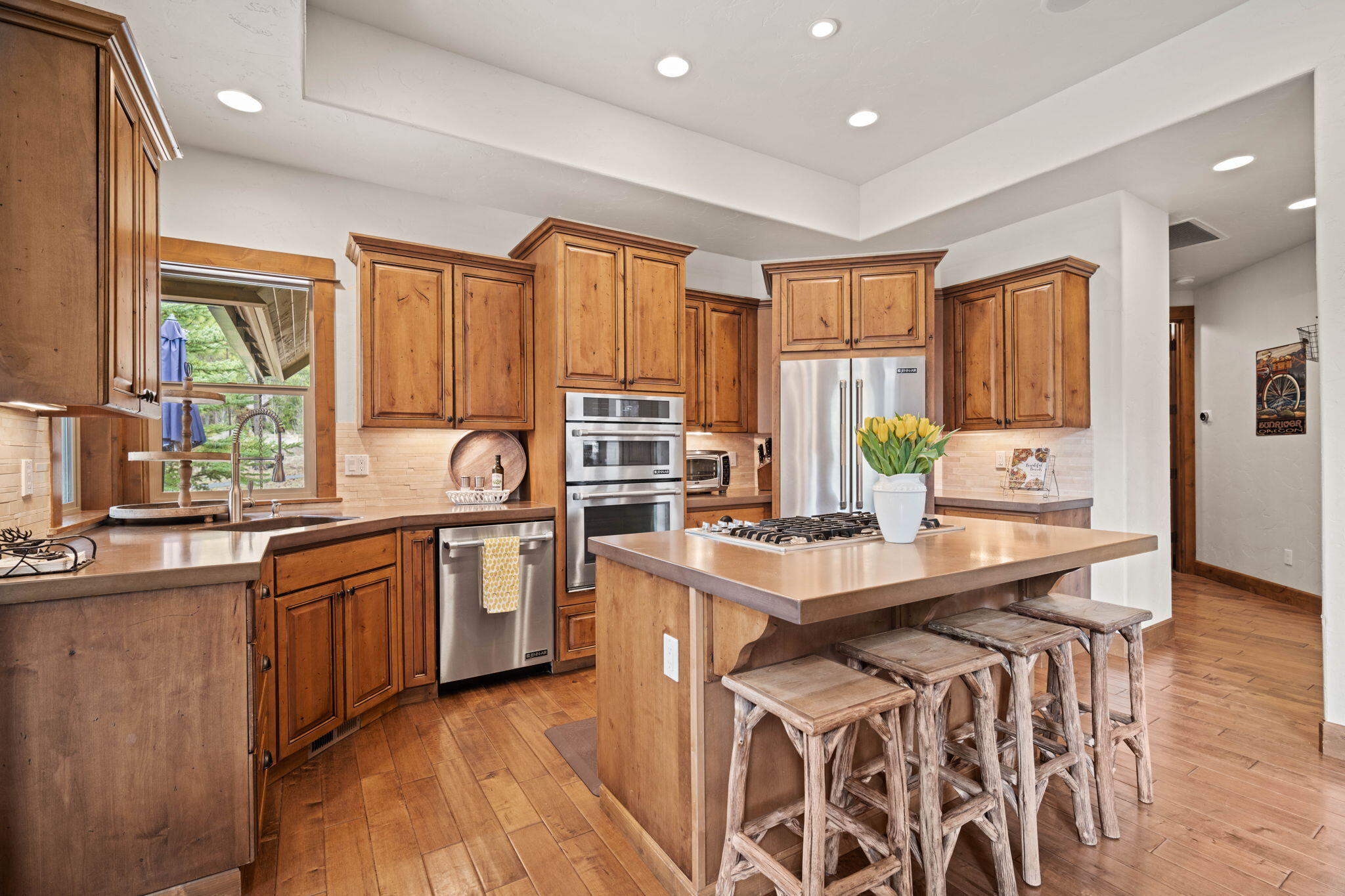 56236 Sable Rock Loop
