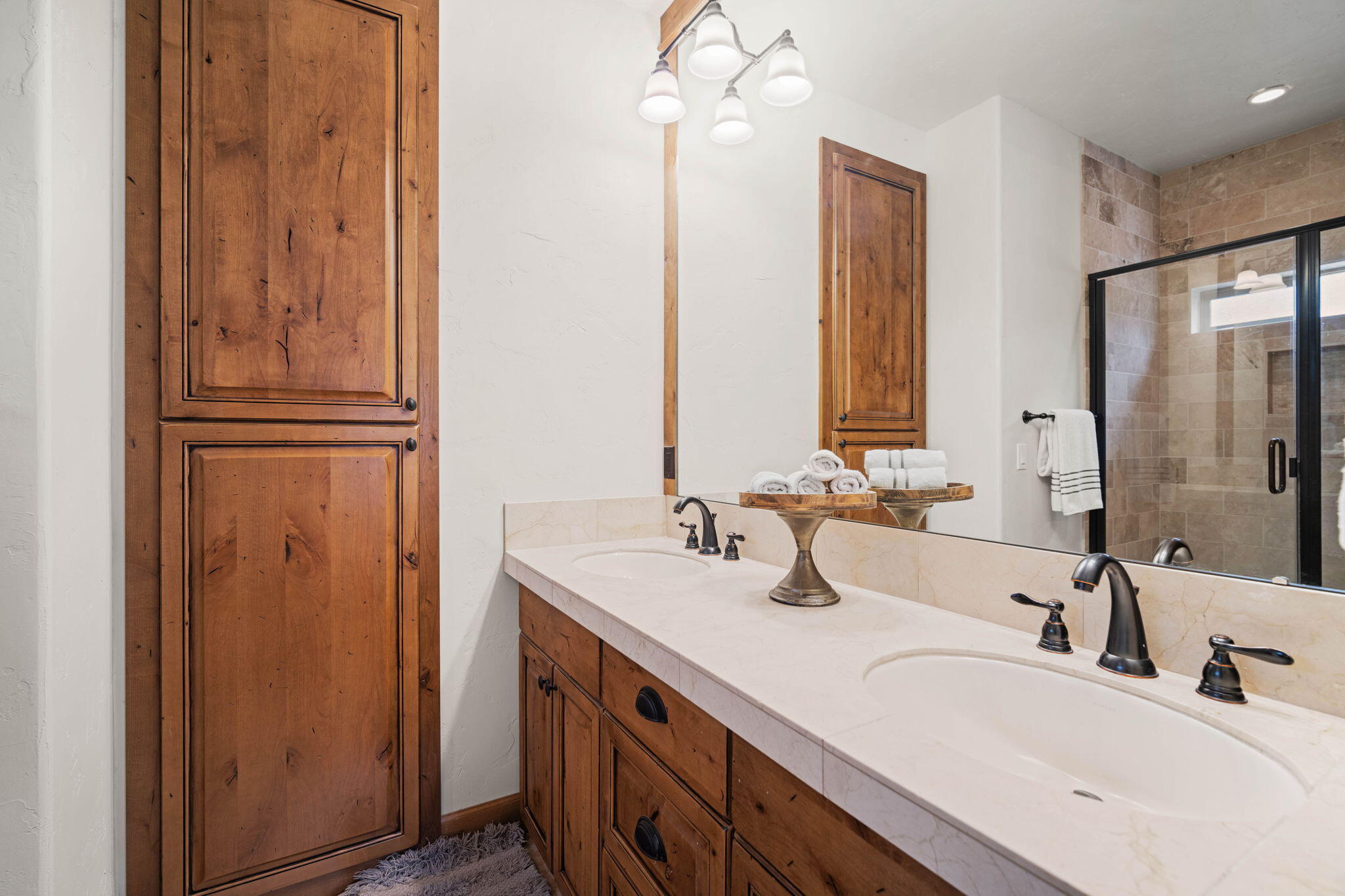 56236 Sable Rock Loop