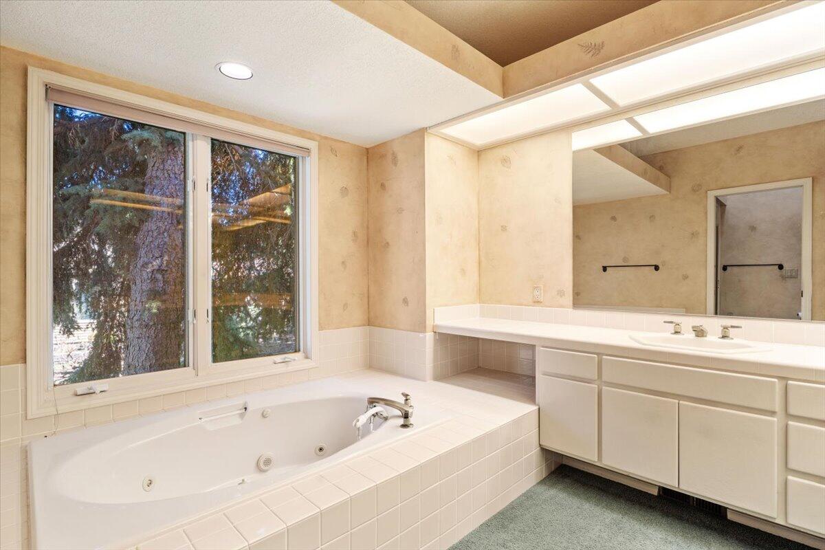 20478 Powder Mountain Court