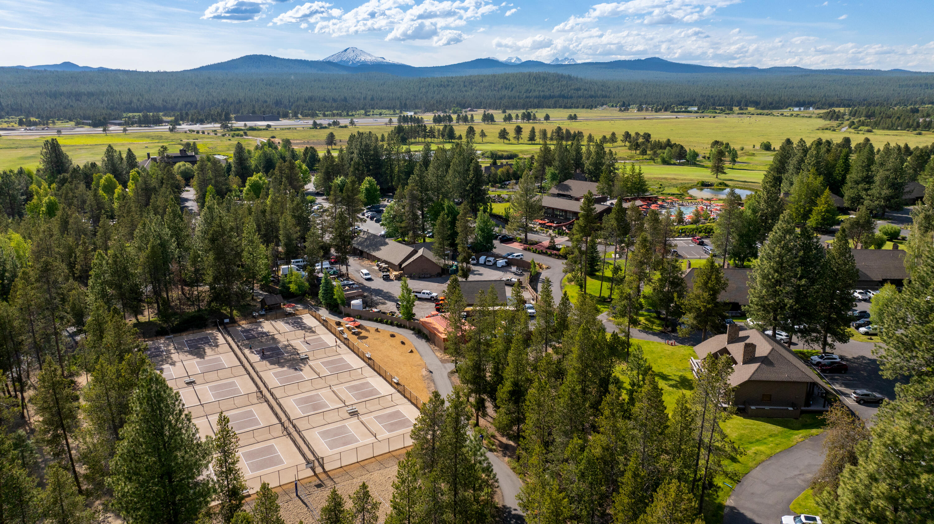 18222 Forestbrook Loop Unit: 18