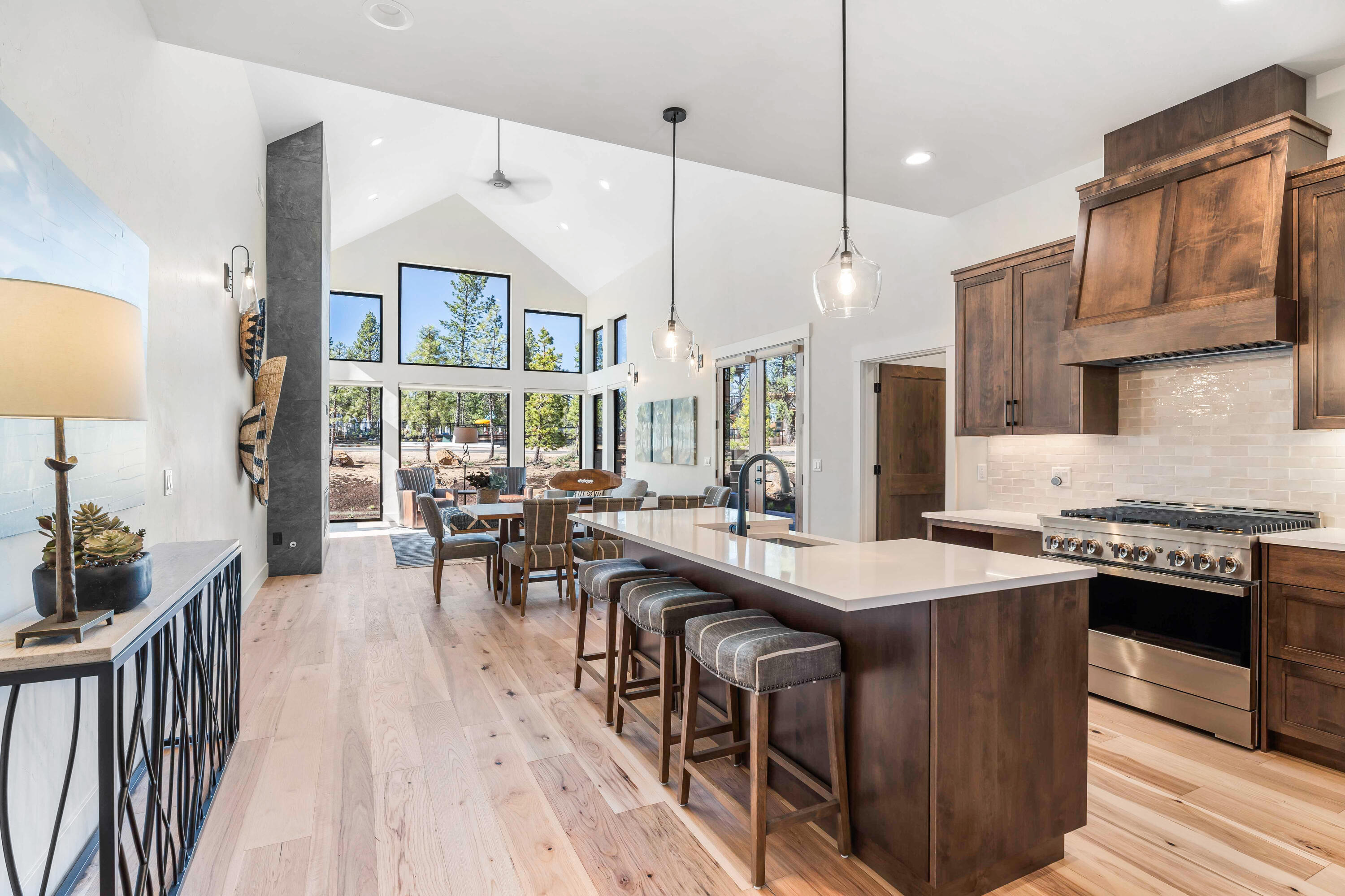 18222 Forestbrook Loop Unit: 18