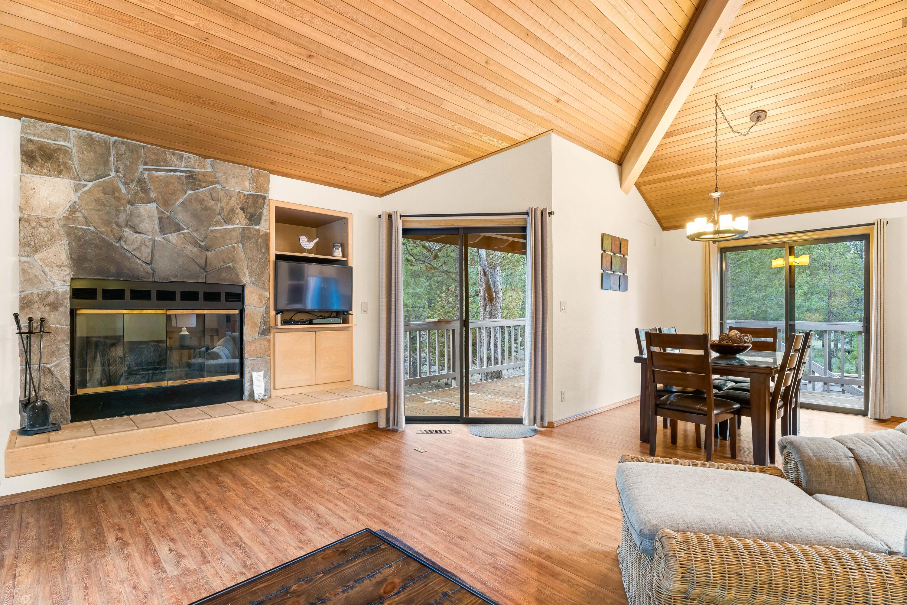 57611 Rocky Mountain Lane Unit: 6