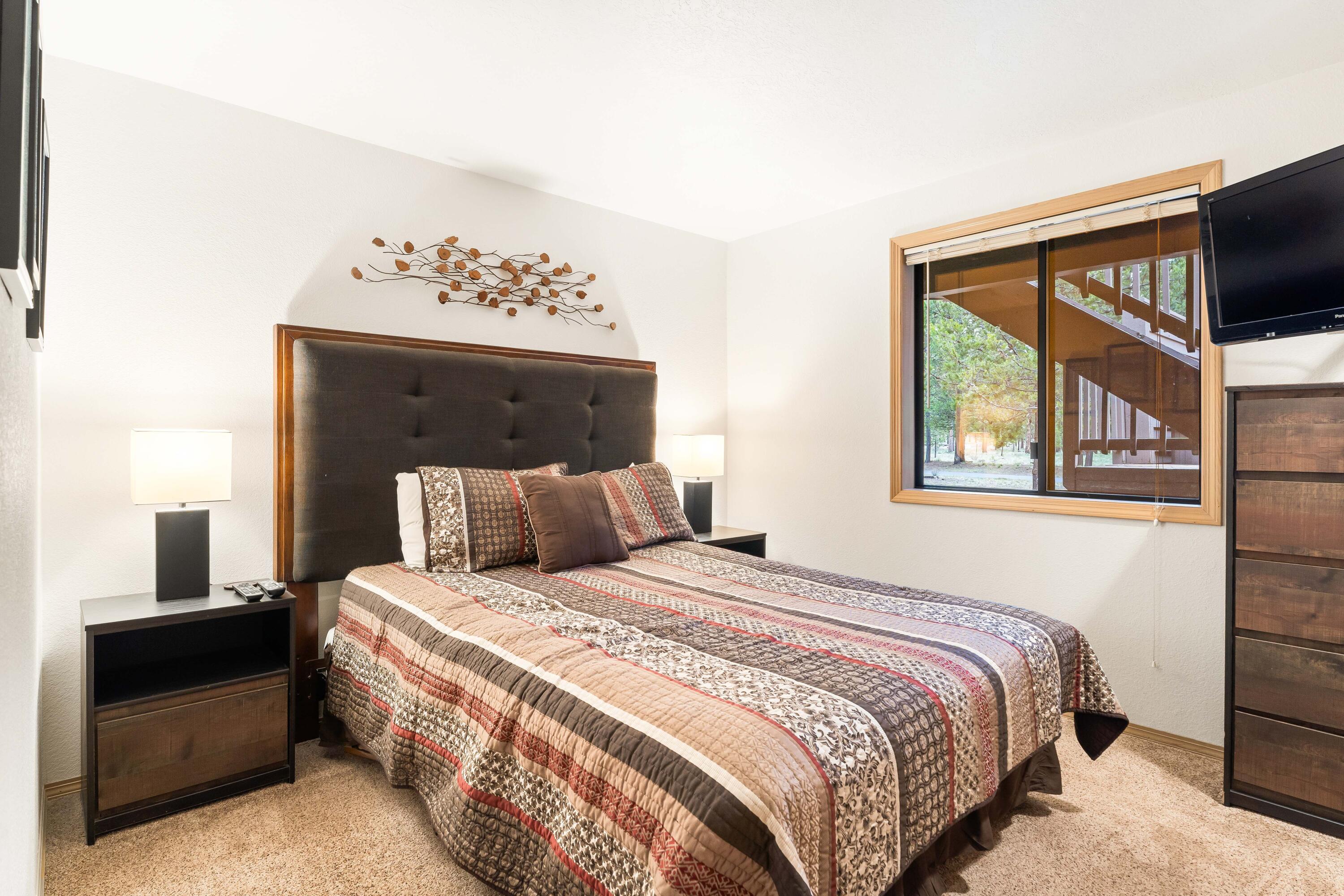 57611 Rocky Mountain Lane Unit: 6