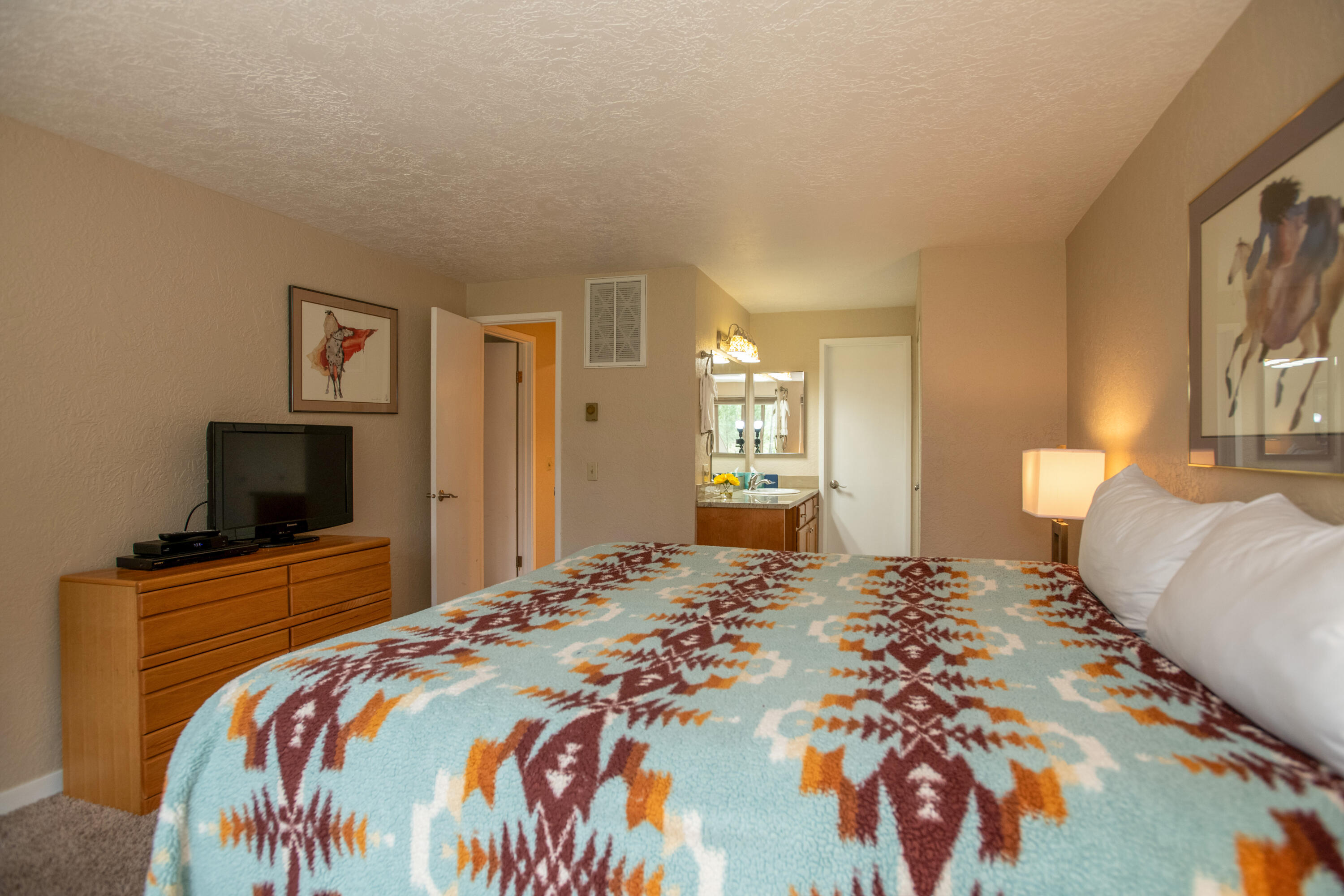 57018 Tennis Village Lane Unit: 60