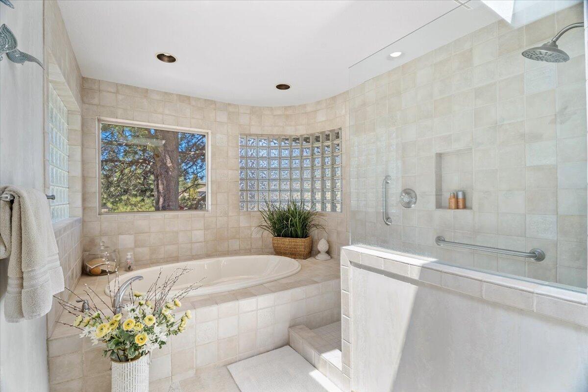 58033 Mulligan Lane Unit: 16