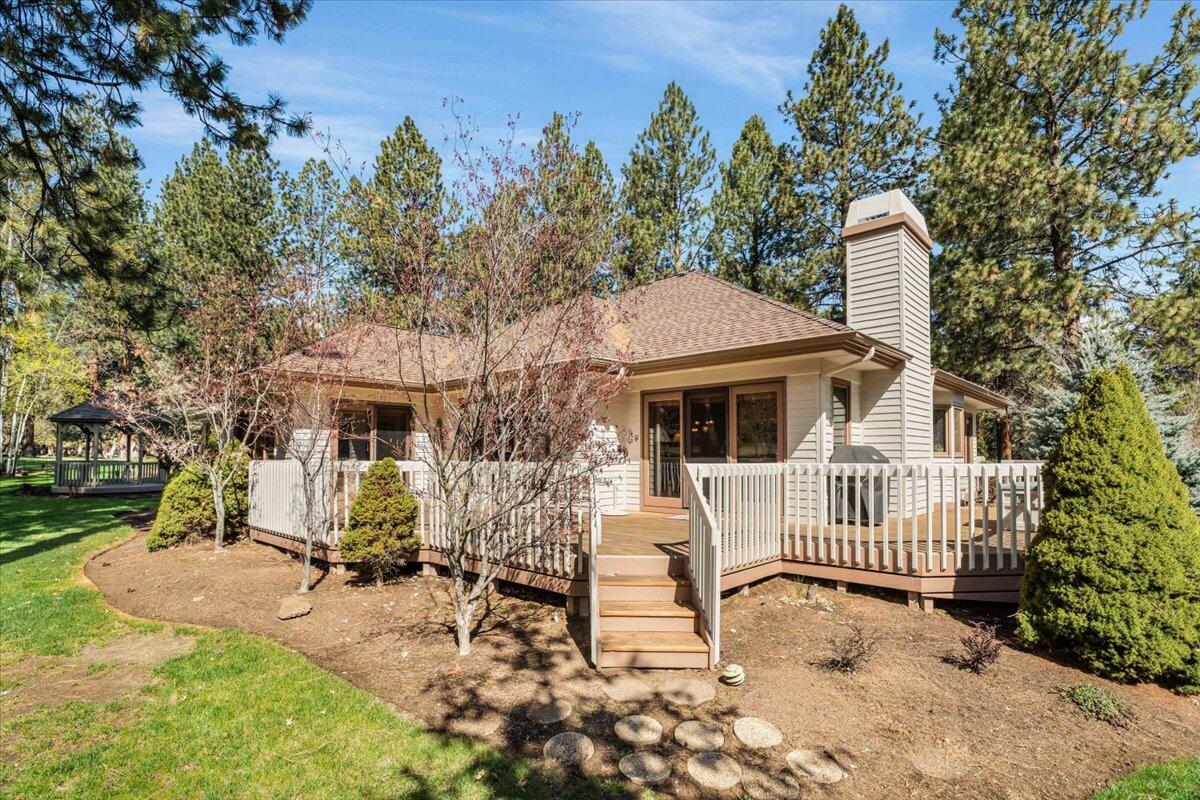 60877 Willow Creek Loop
