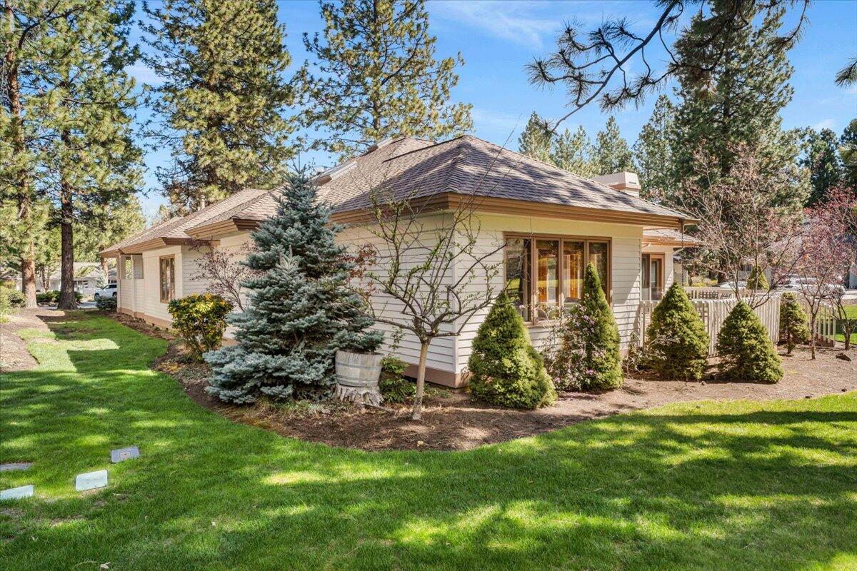 60877 Willow Creek Loop