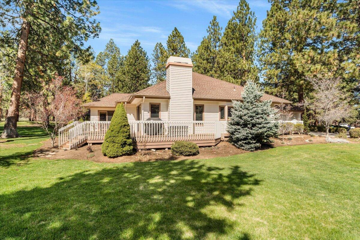 60877 Willow Creek Loop
