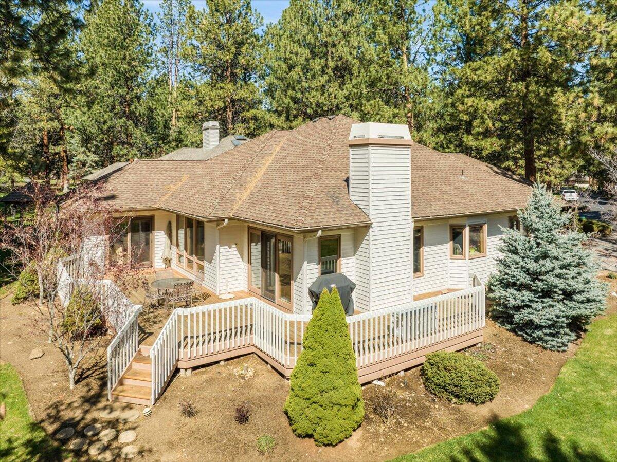 60877 Willow Creek Loop