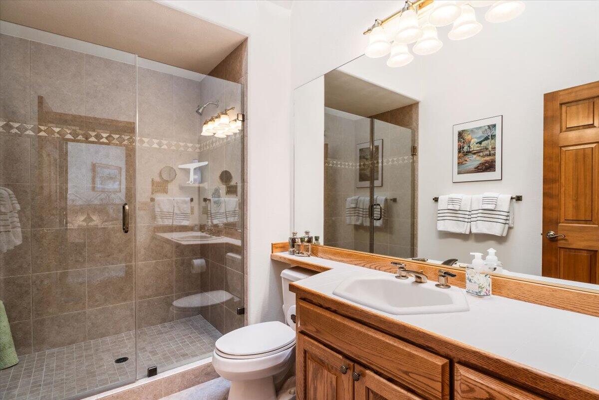 60877 Willow Creek Loop