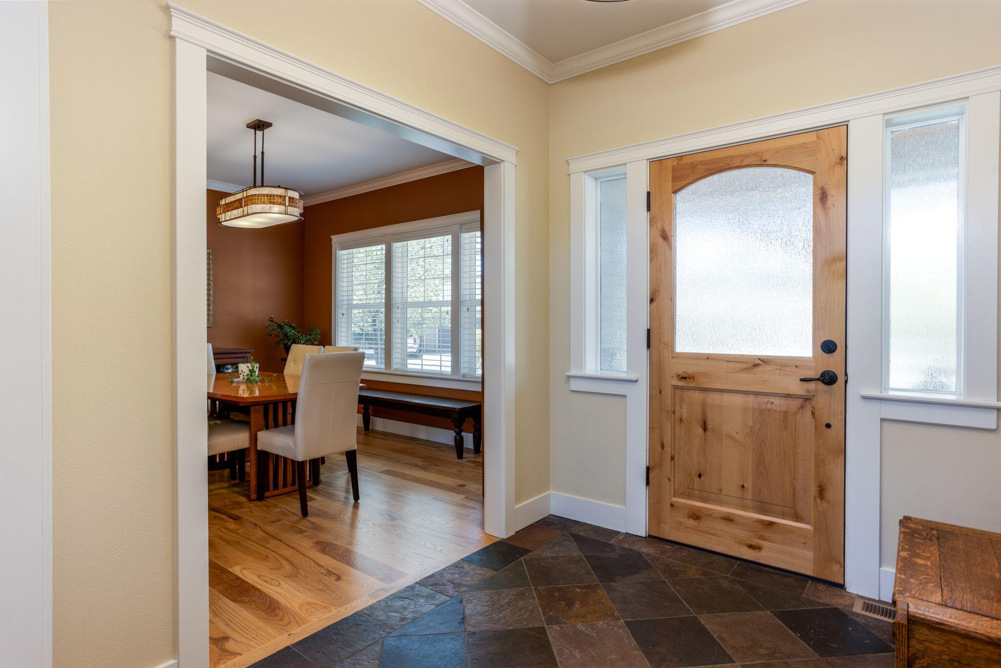 61186 Ridgewater Loop
