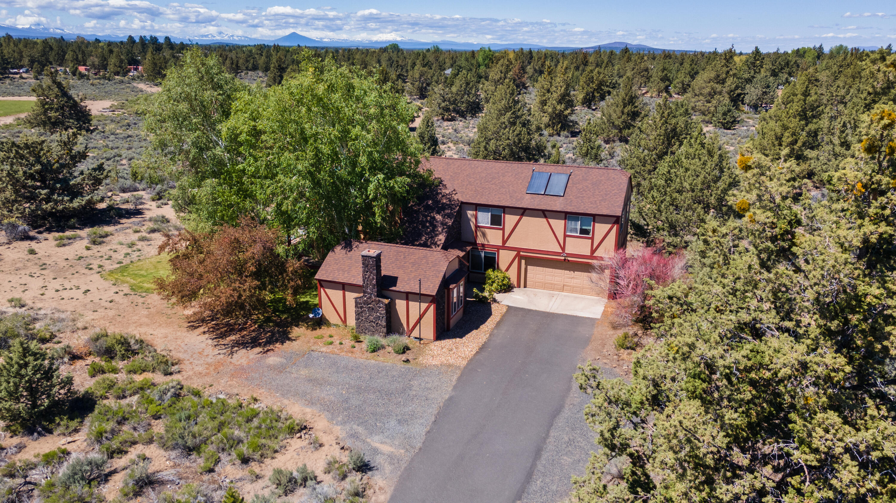 21770 Eastmont Drive