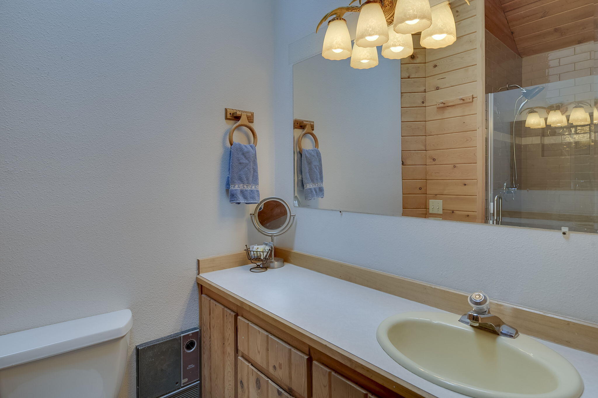 18104 Juniper Lane