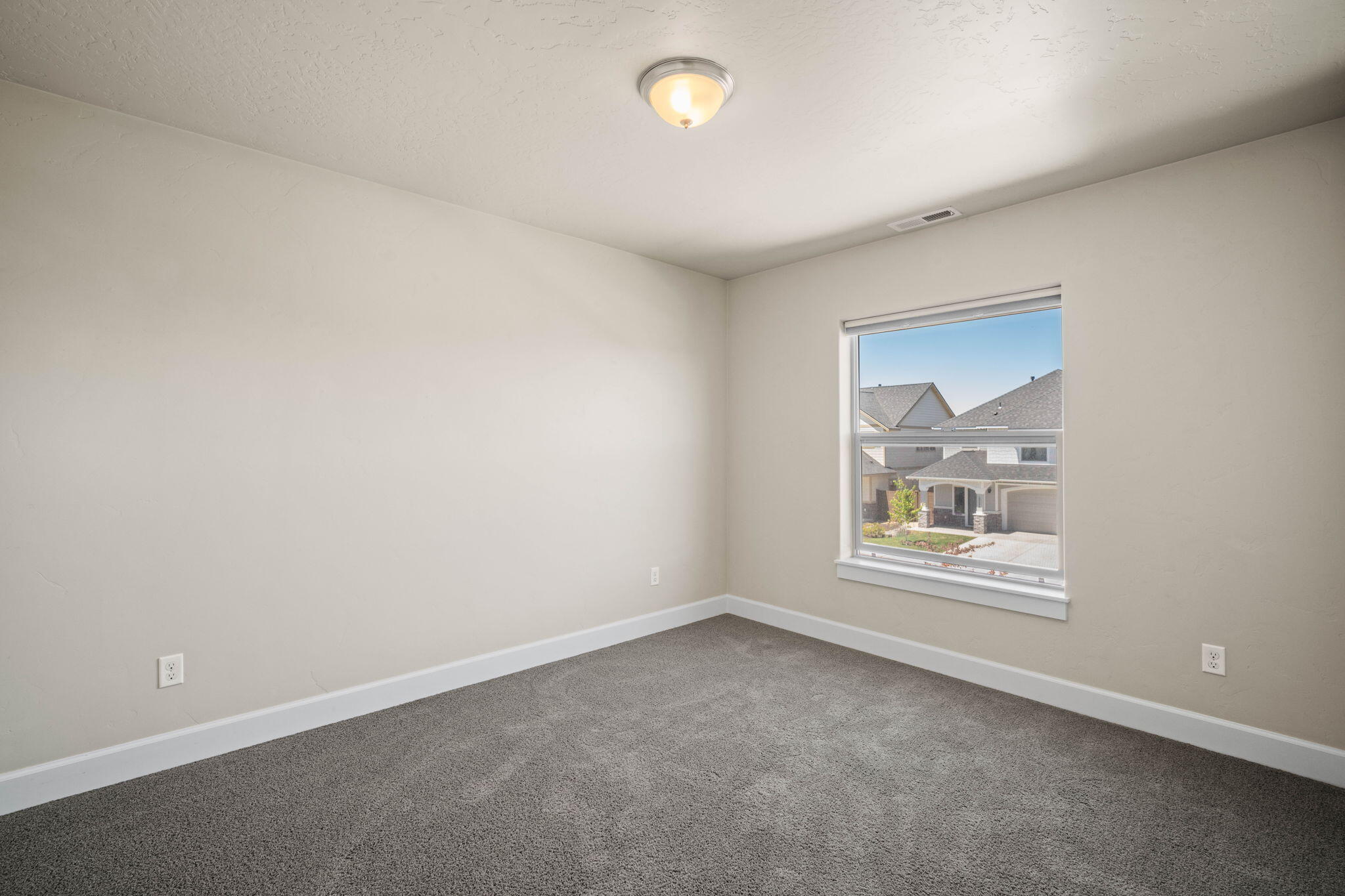 20601 SE Gemstone Avenue