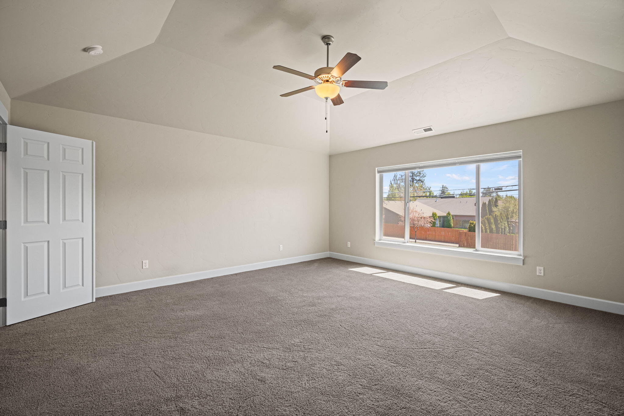 20601 SE Gemstone Avenue