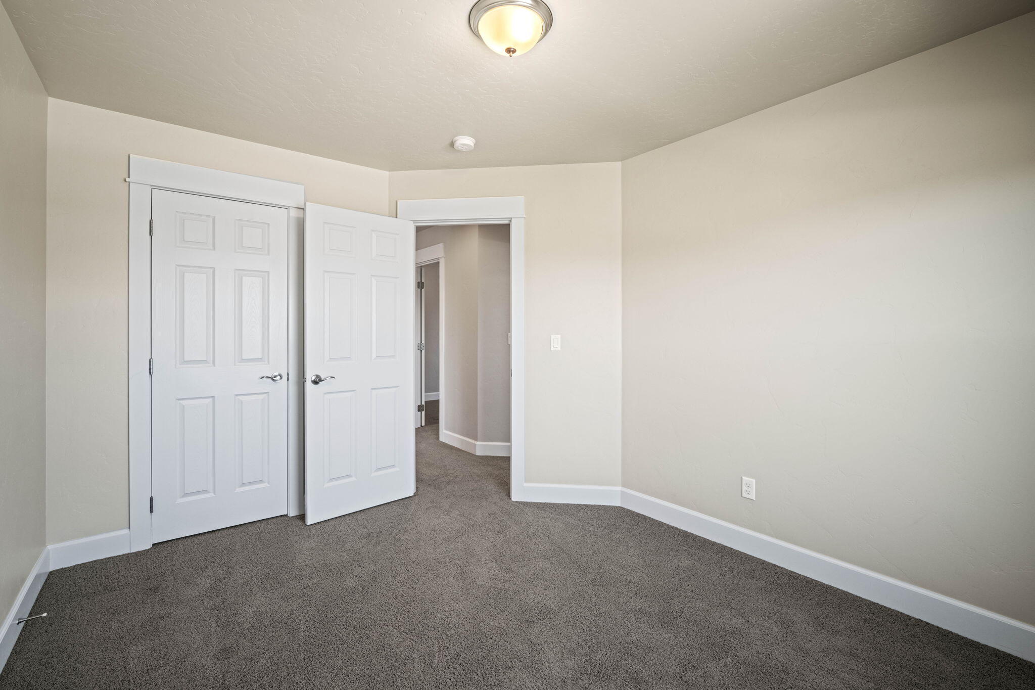 20601 SE Gemstone Avenue