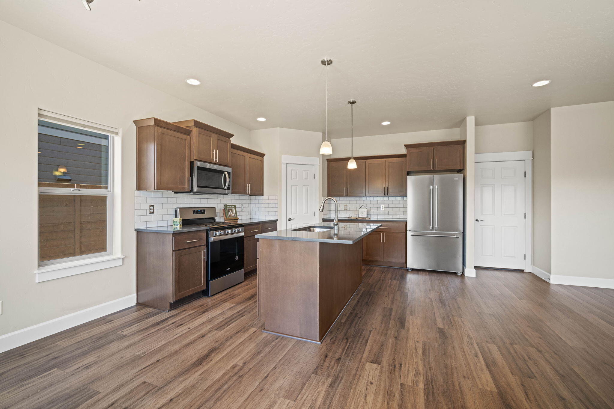 20601 SE Gemstone Avenue
