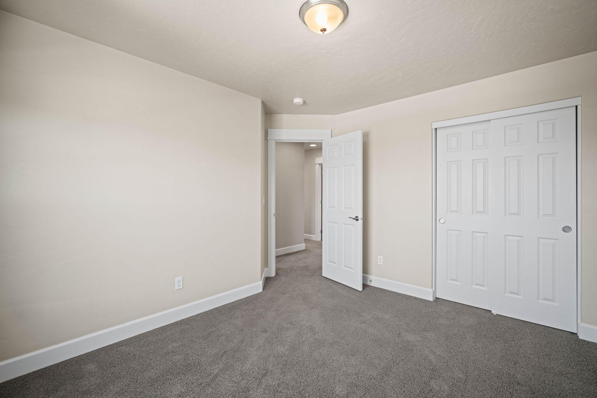 20601 SE Gemstone Avenue