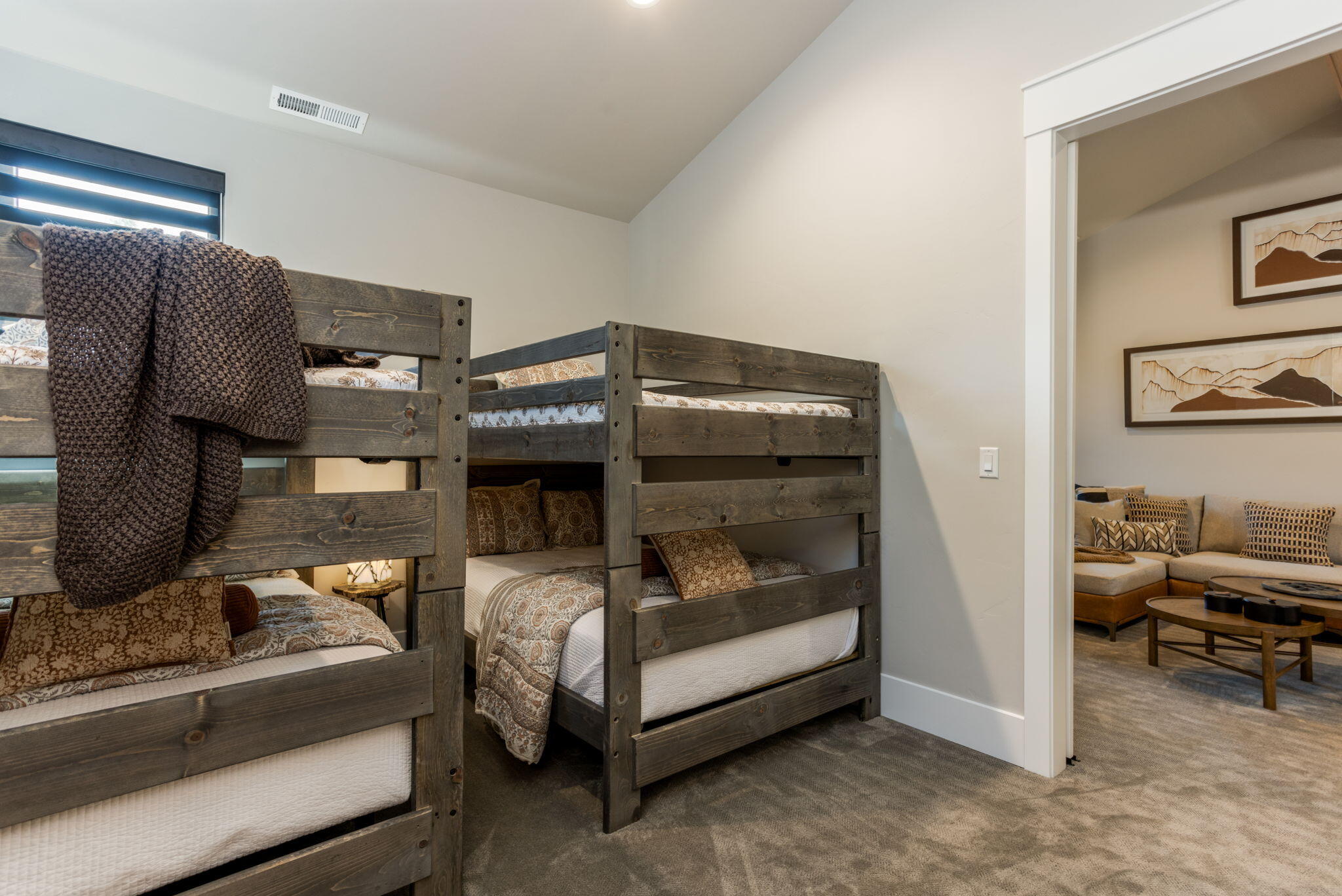 56396 Mirror Rock Loop Unit: 342