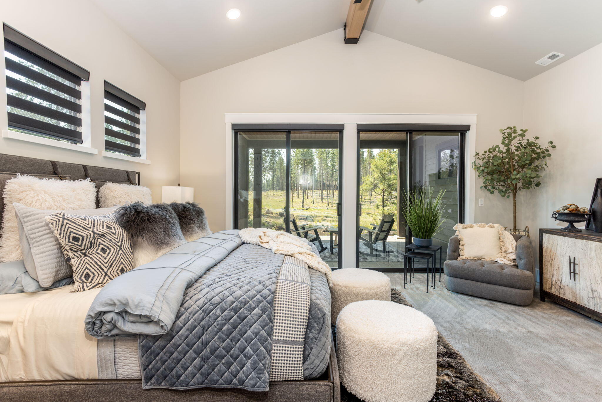 56396 Mirror Rock Loop Unit: 342