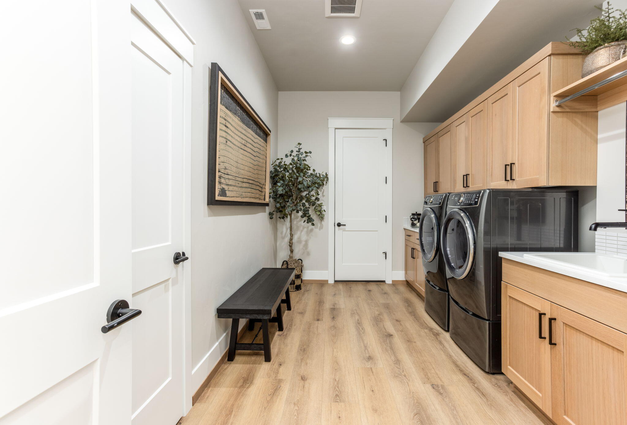56396 Mirror Rock Loop Unit: 342