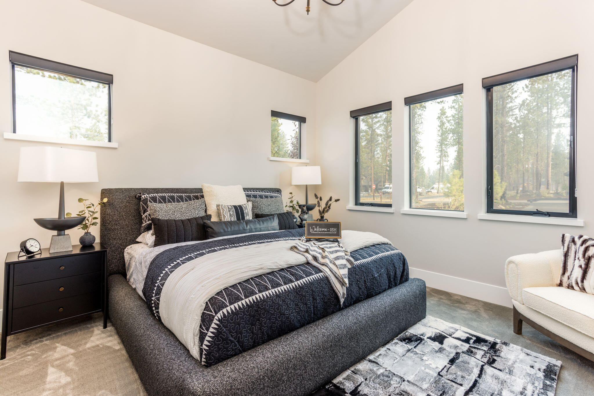 56396 Mirror Rock Loop Unit: 342
