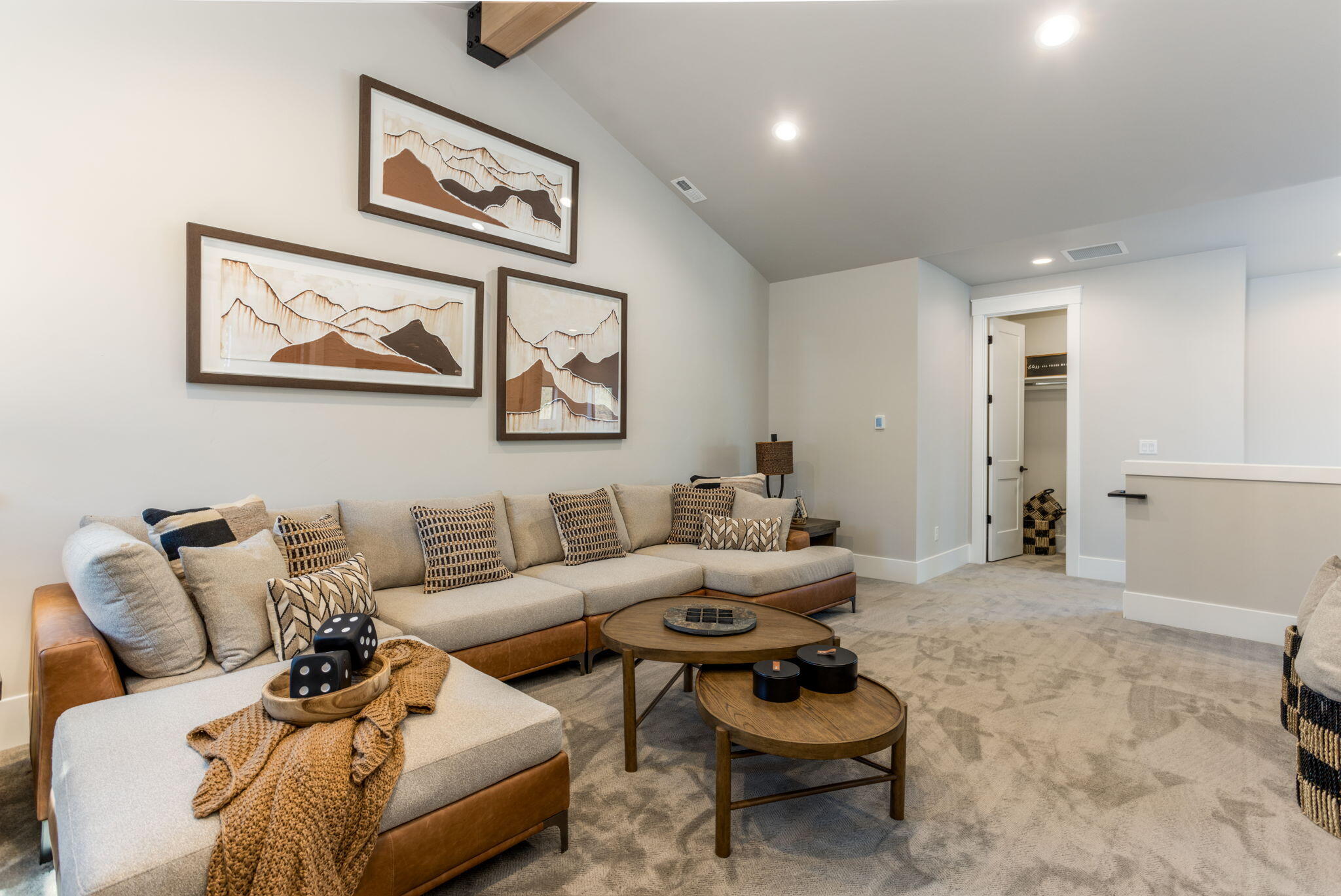 56396 Mirror Rock Loop Unit: 342